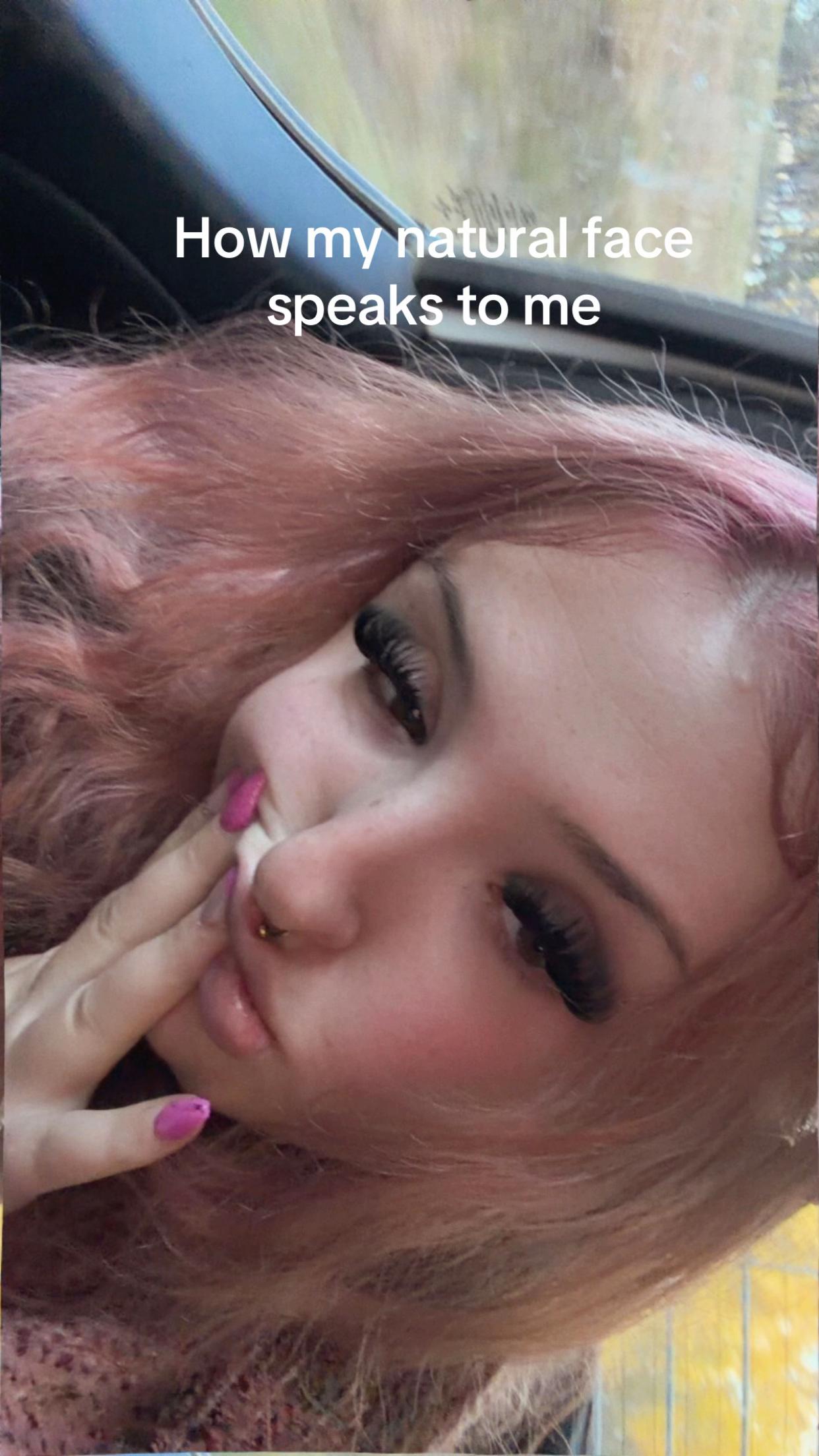 @Avastewartstrang_