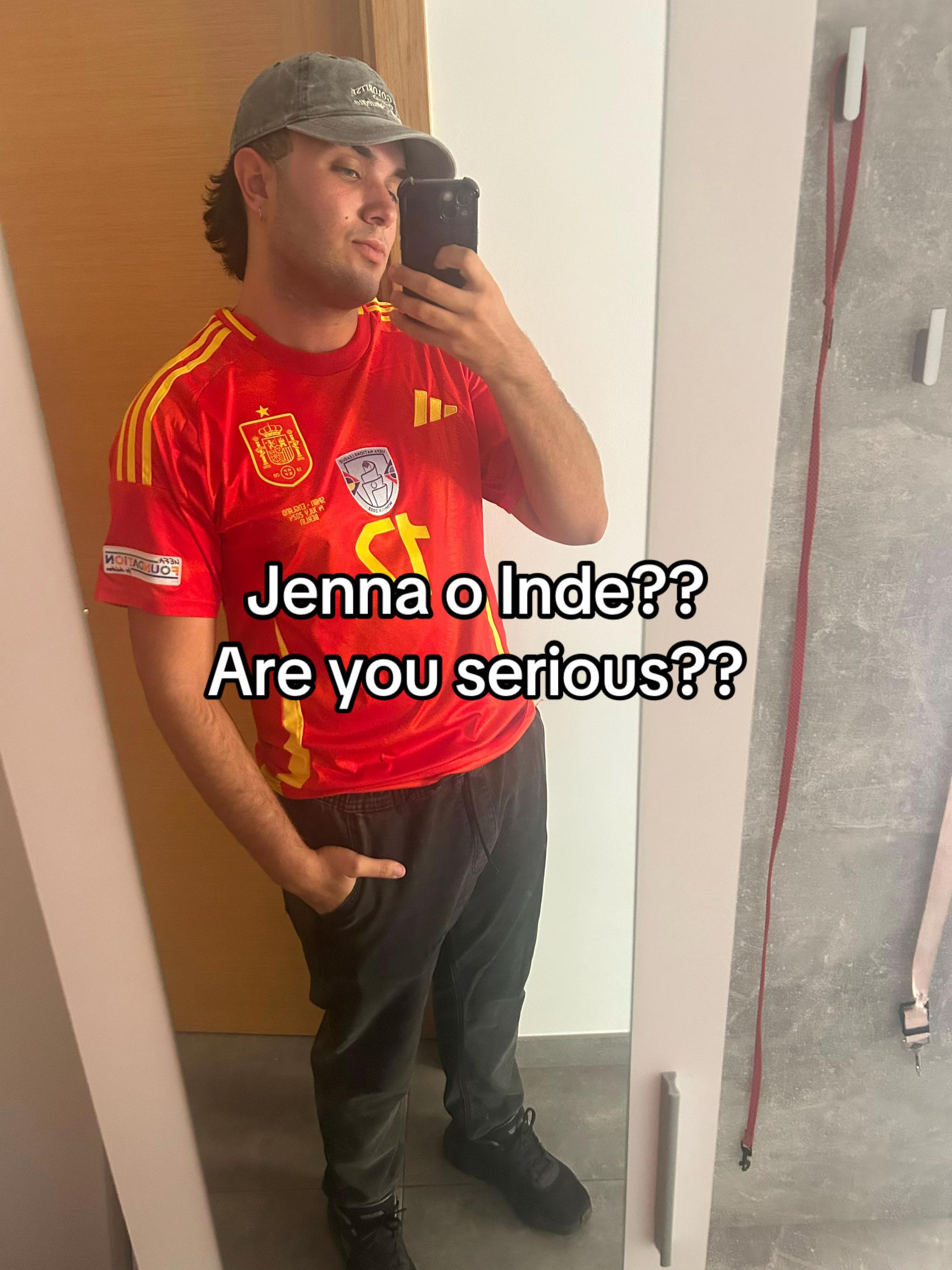 @Alejo 𒉭