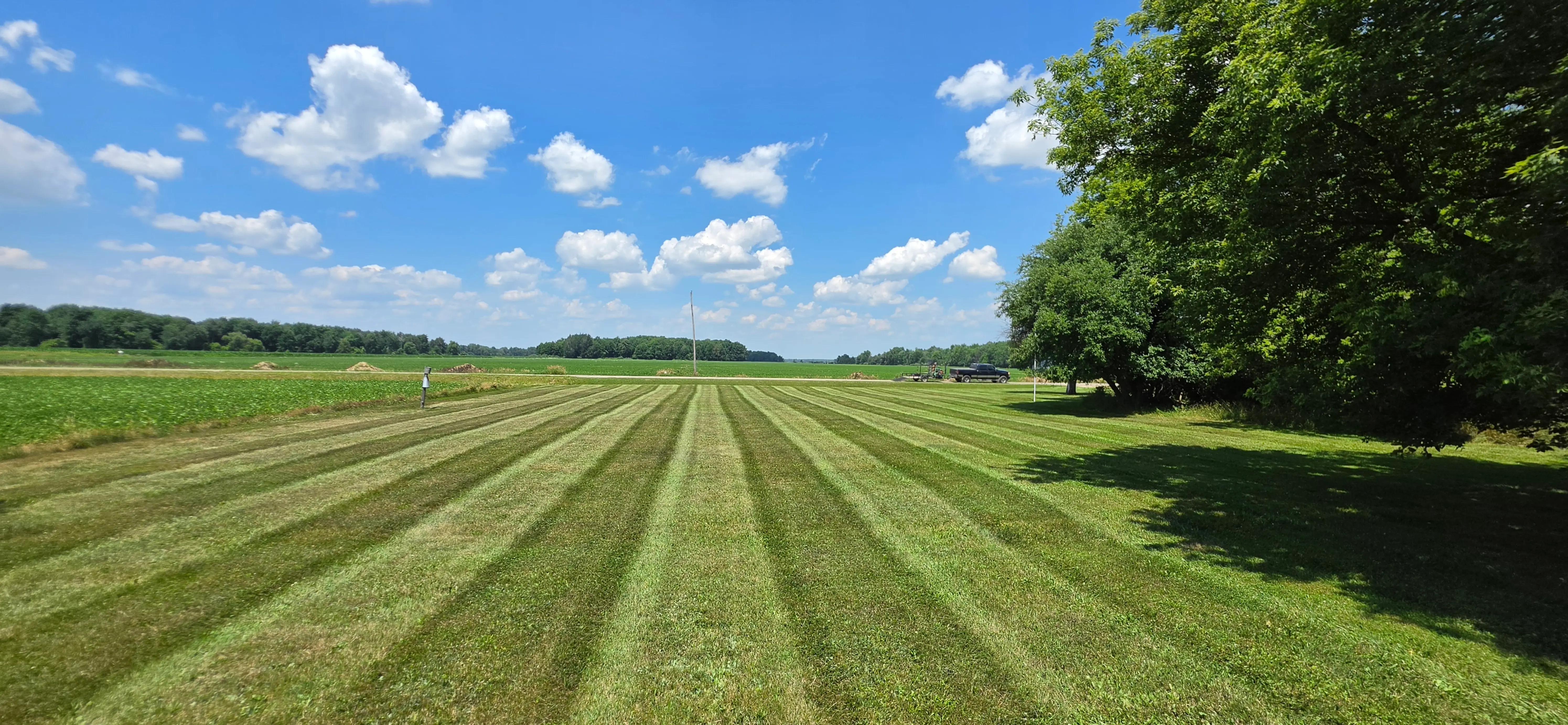 @JR'S Lawn Care LLC