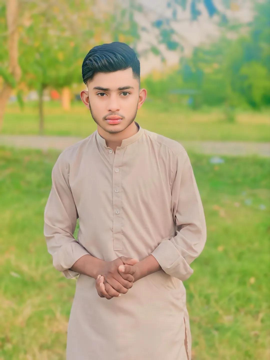 @AarafJutt.143 ،*،مخلص بندہ،*