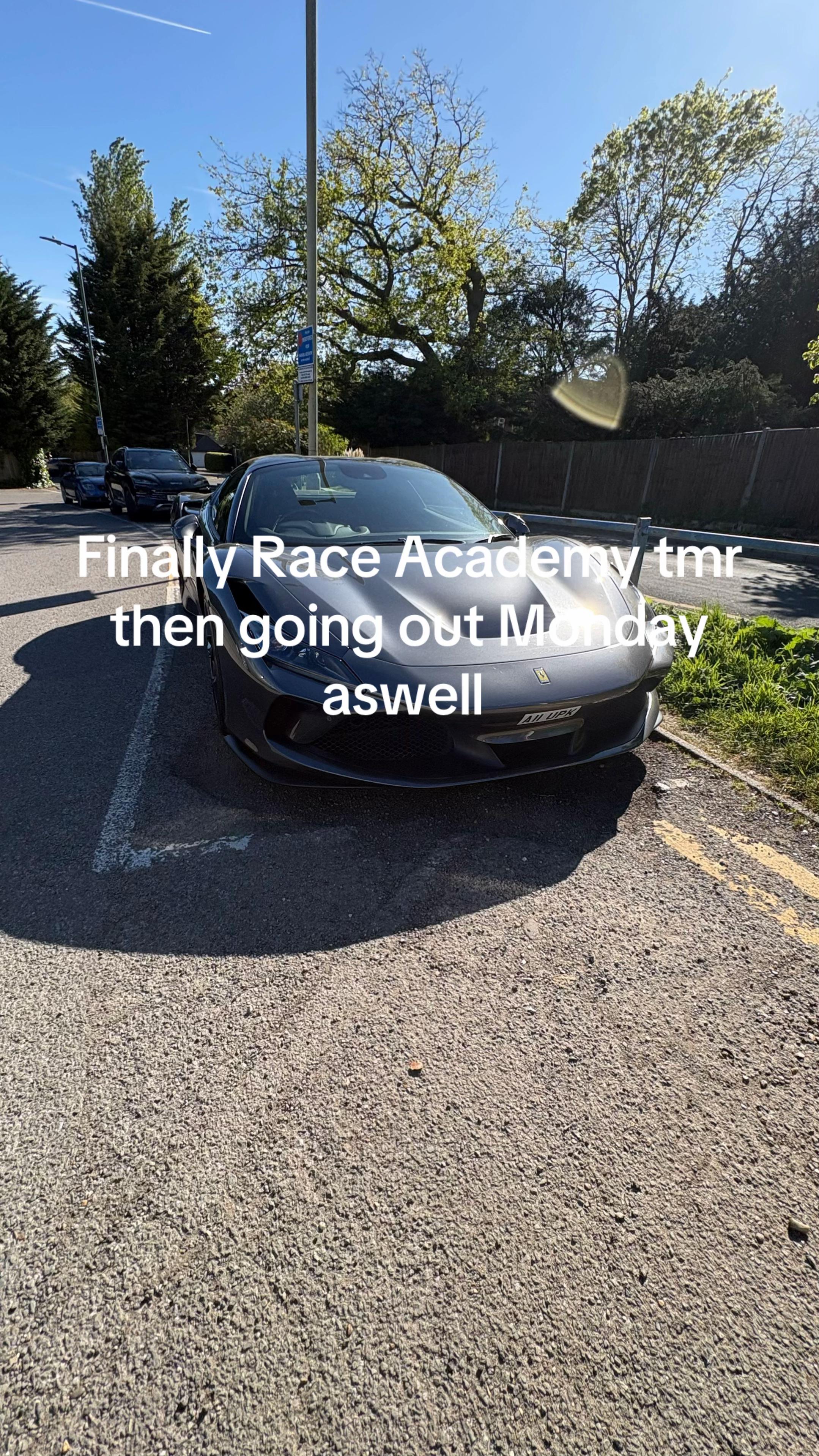 @𝐌𝐁&sup2;&sup1;