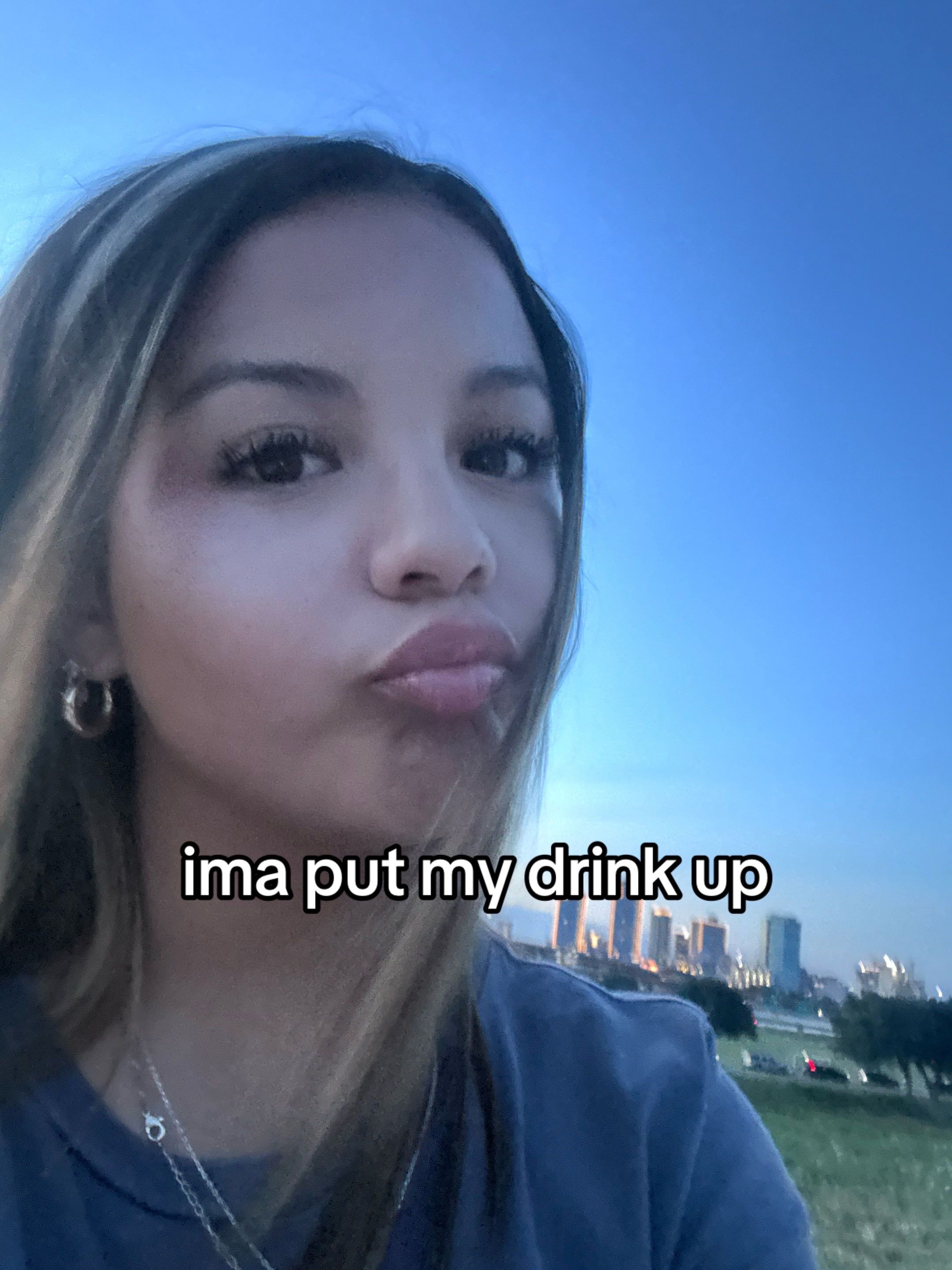 @Olivia_olivarez_