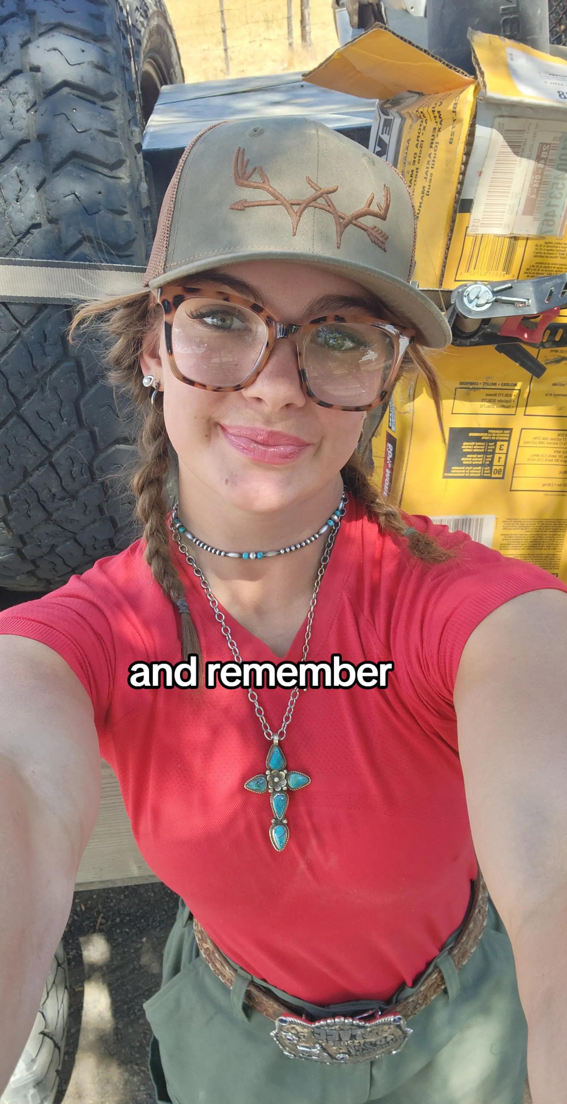@SH✝️