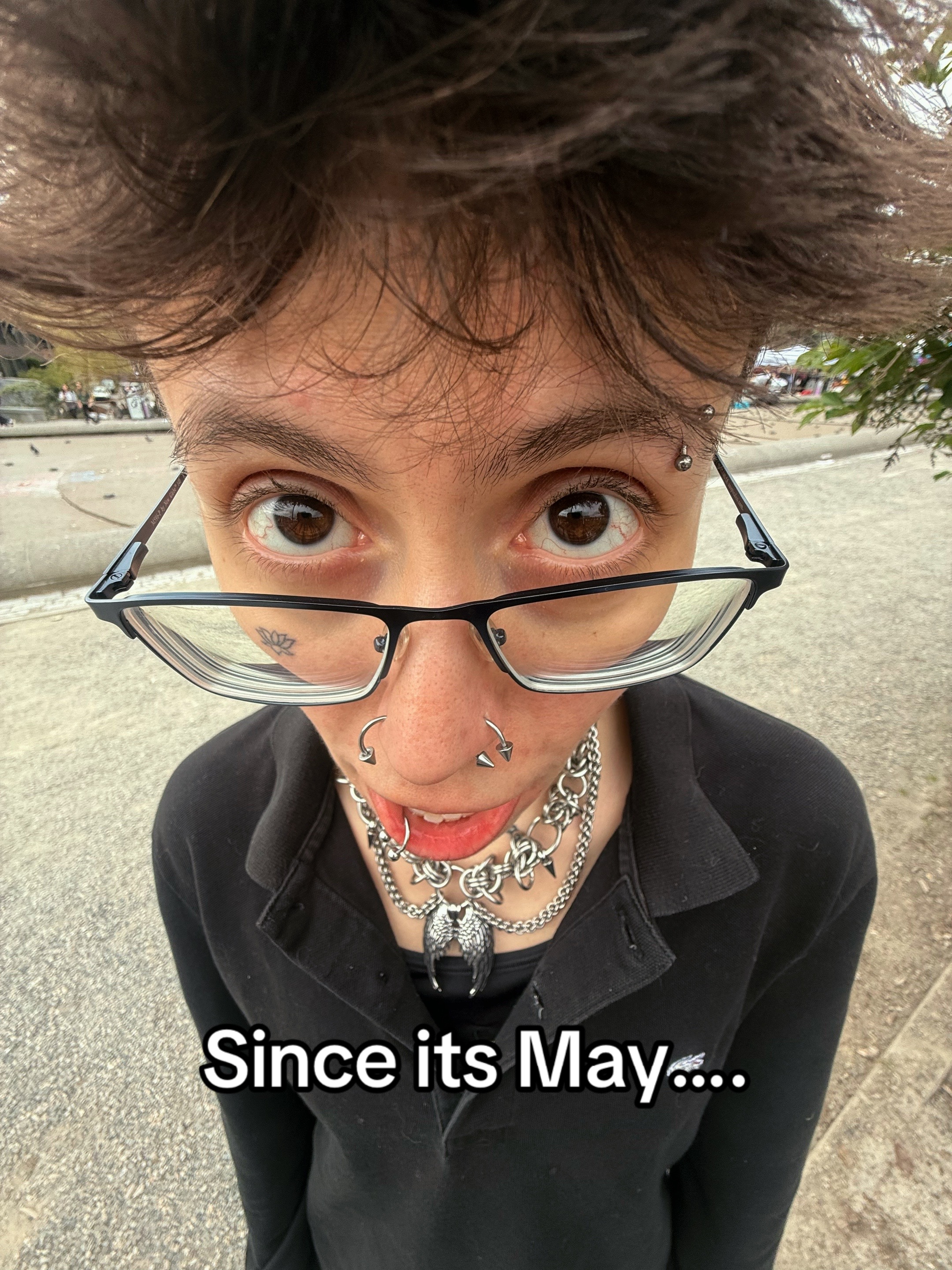 @KJ🕸️