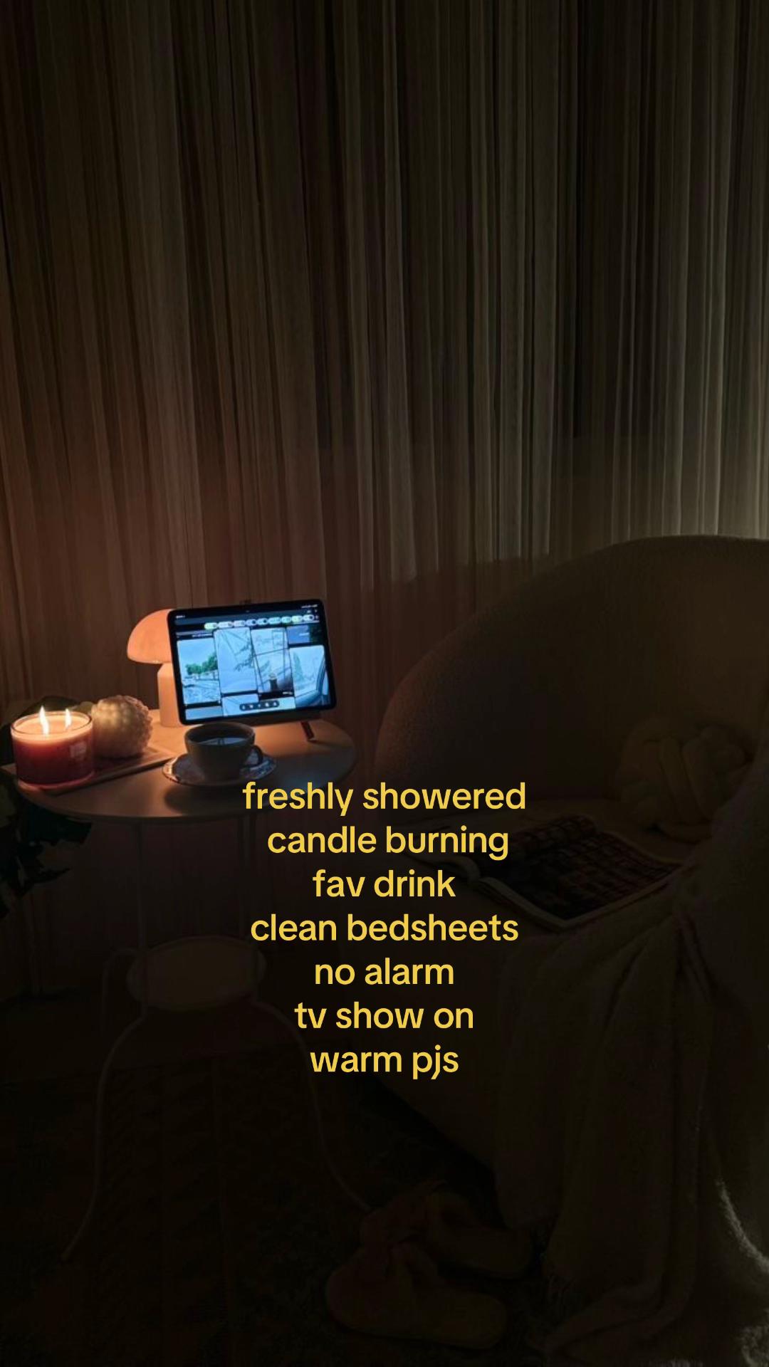 @𝒜 ᥫ᭡