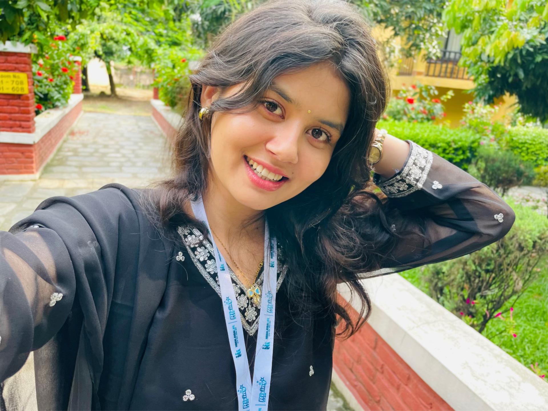 @अनु देउवा