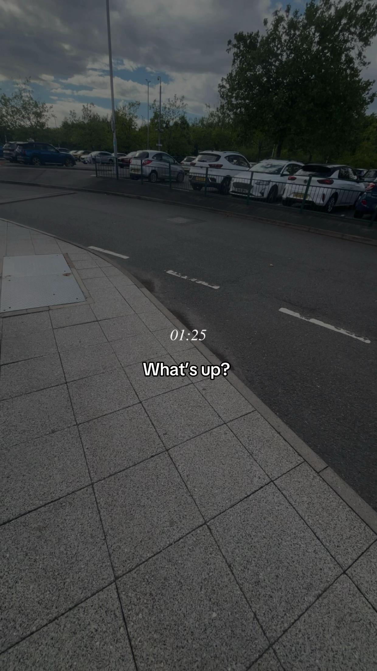 @⃟
