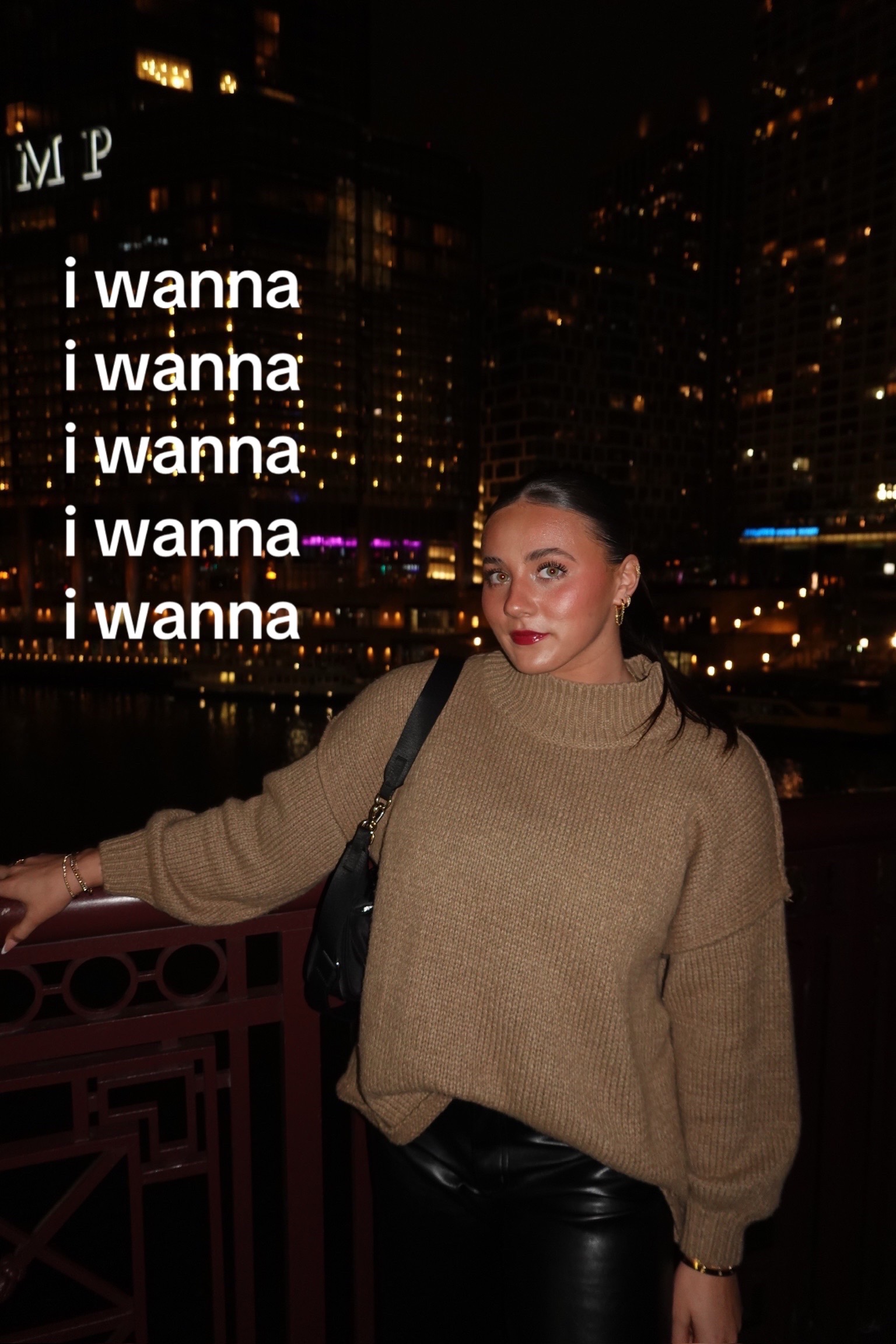@•Zo•