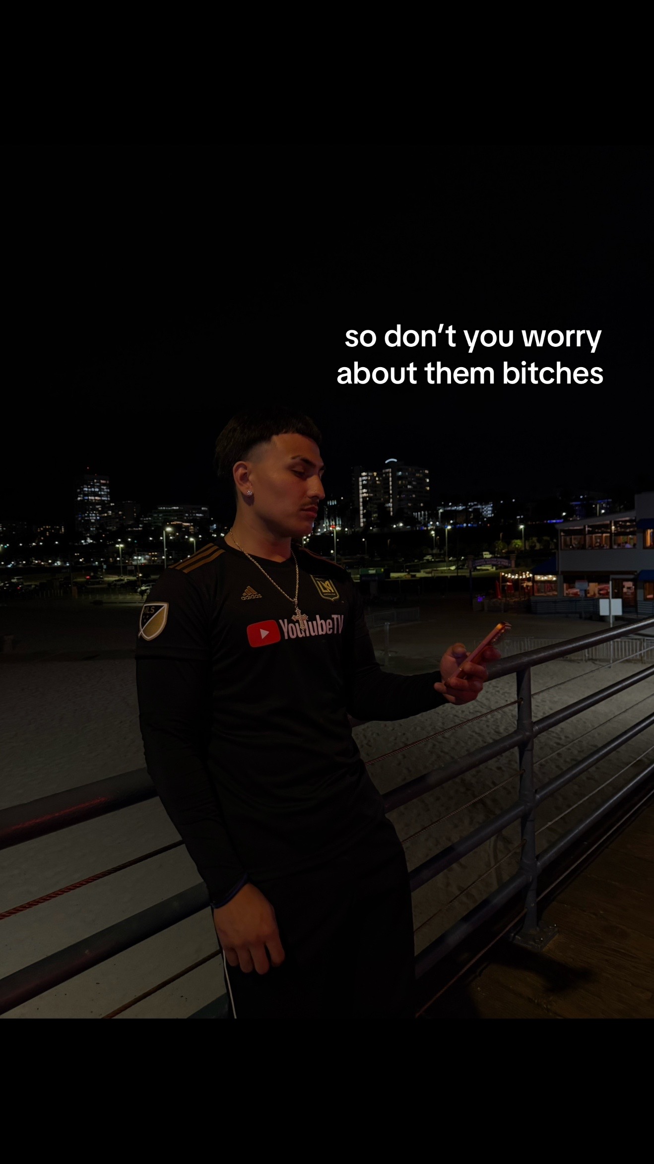@Mando