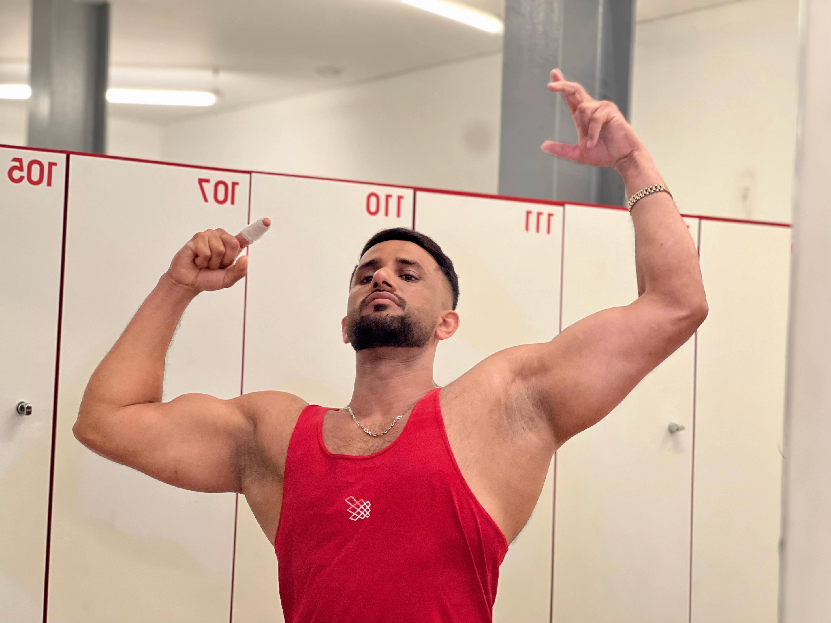 @Roman fitness 💪