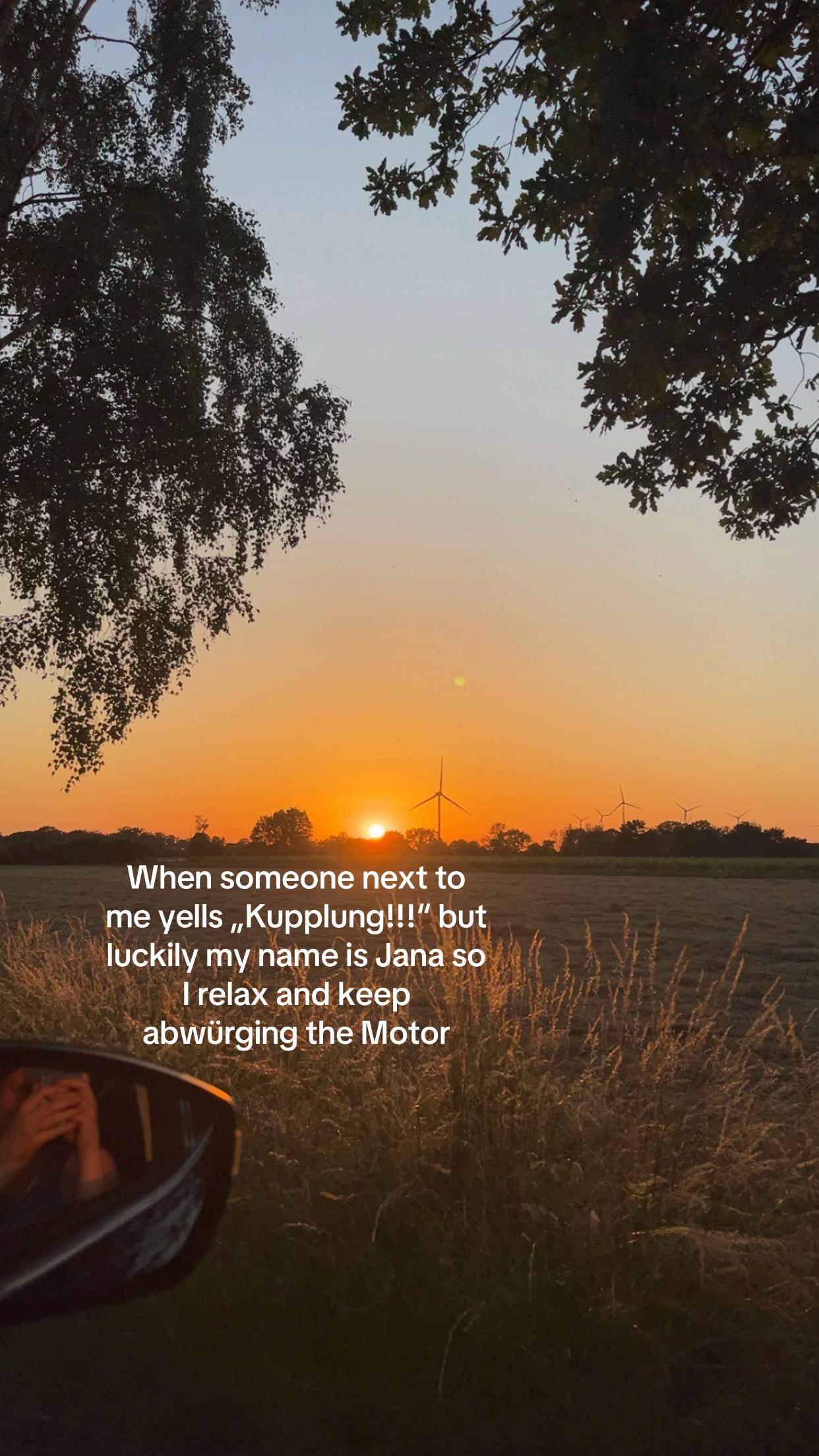 @Jana🧩