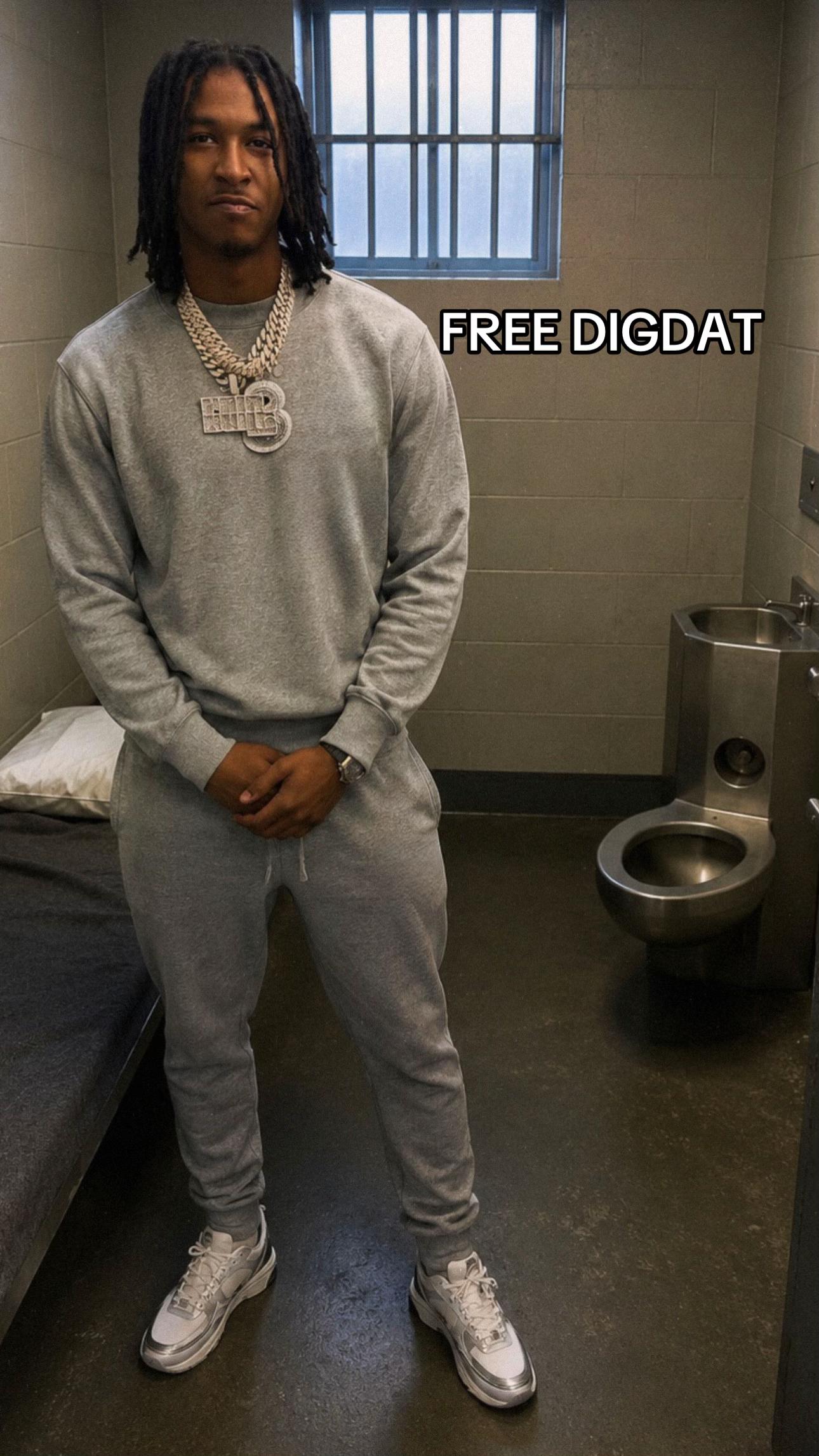 @DIGDAT_GHOST