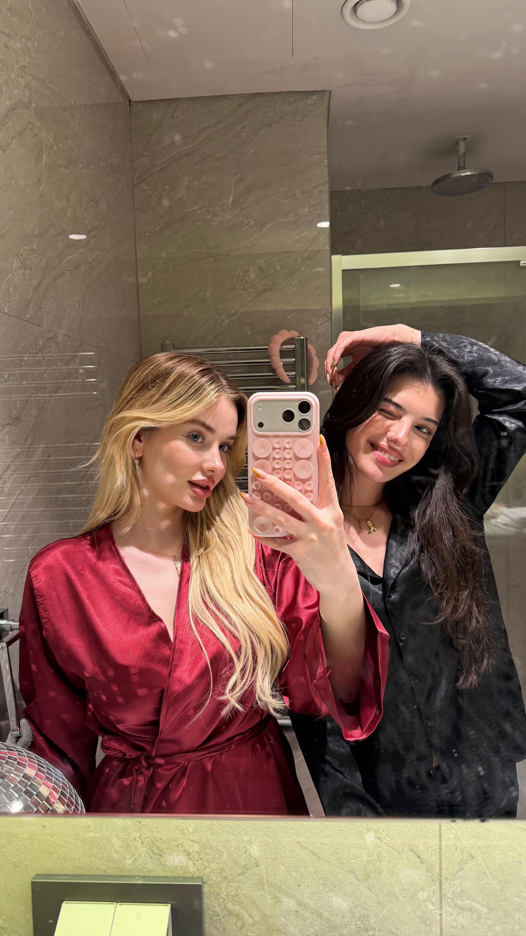 @ozgedndrr