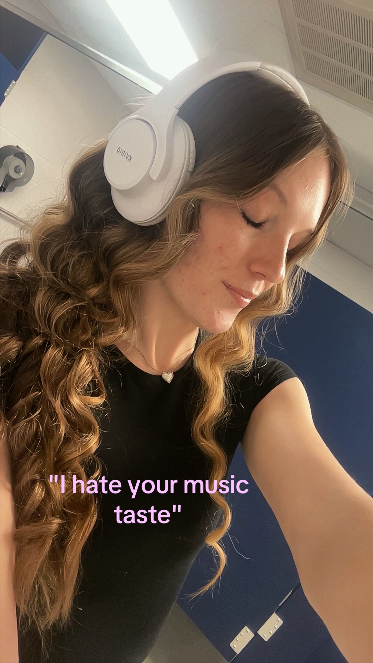 @𝔸𝕝𝕝𝕖𝕪💐