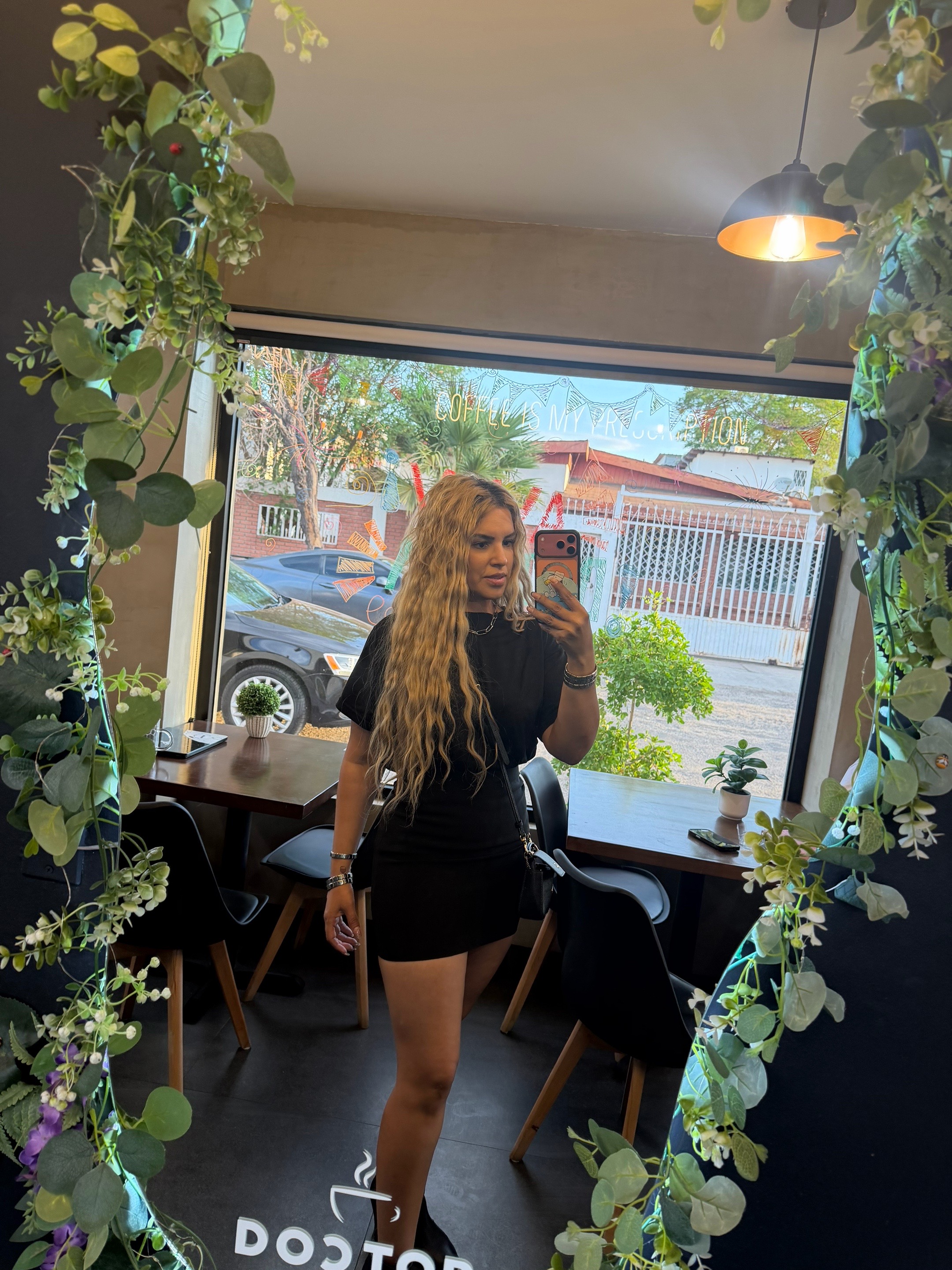 @alejandrasuarez_radio