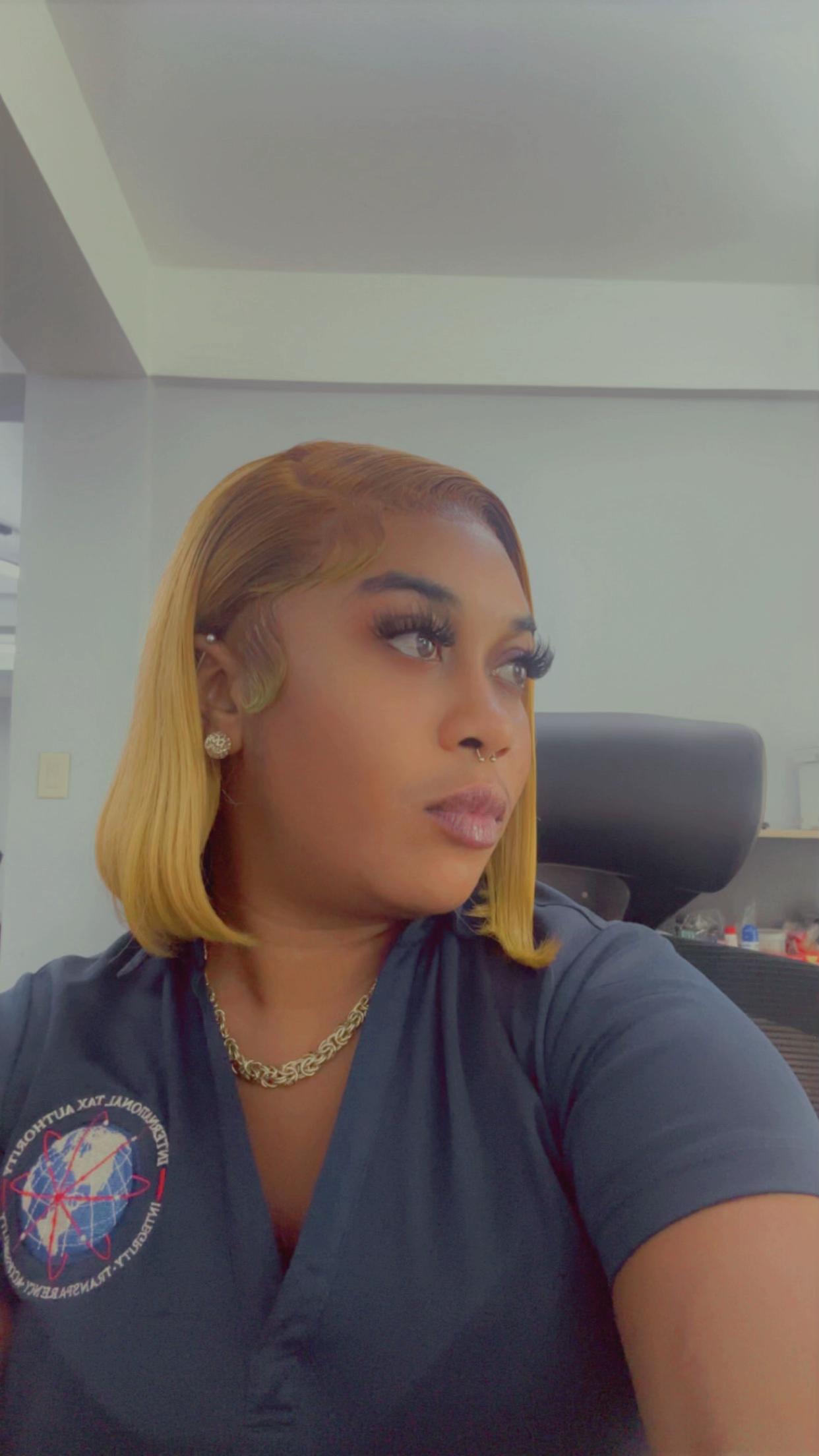 @🎀BossyDolly🎀