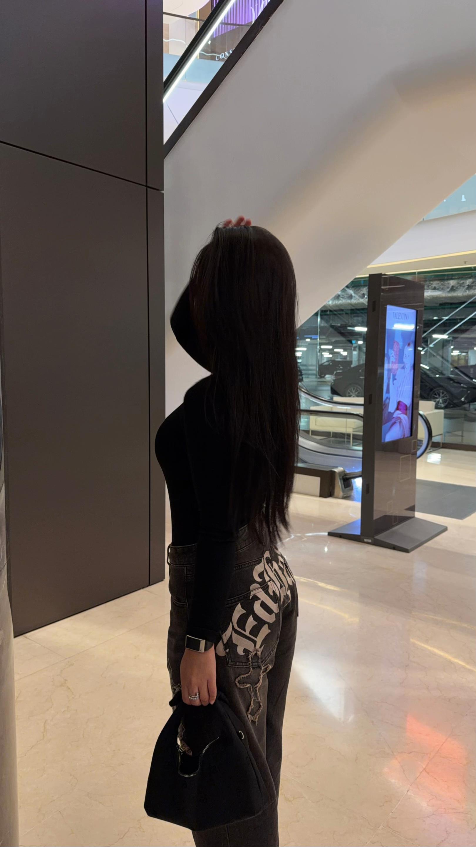 @Aisha Zh