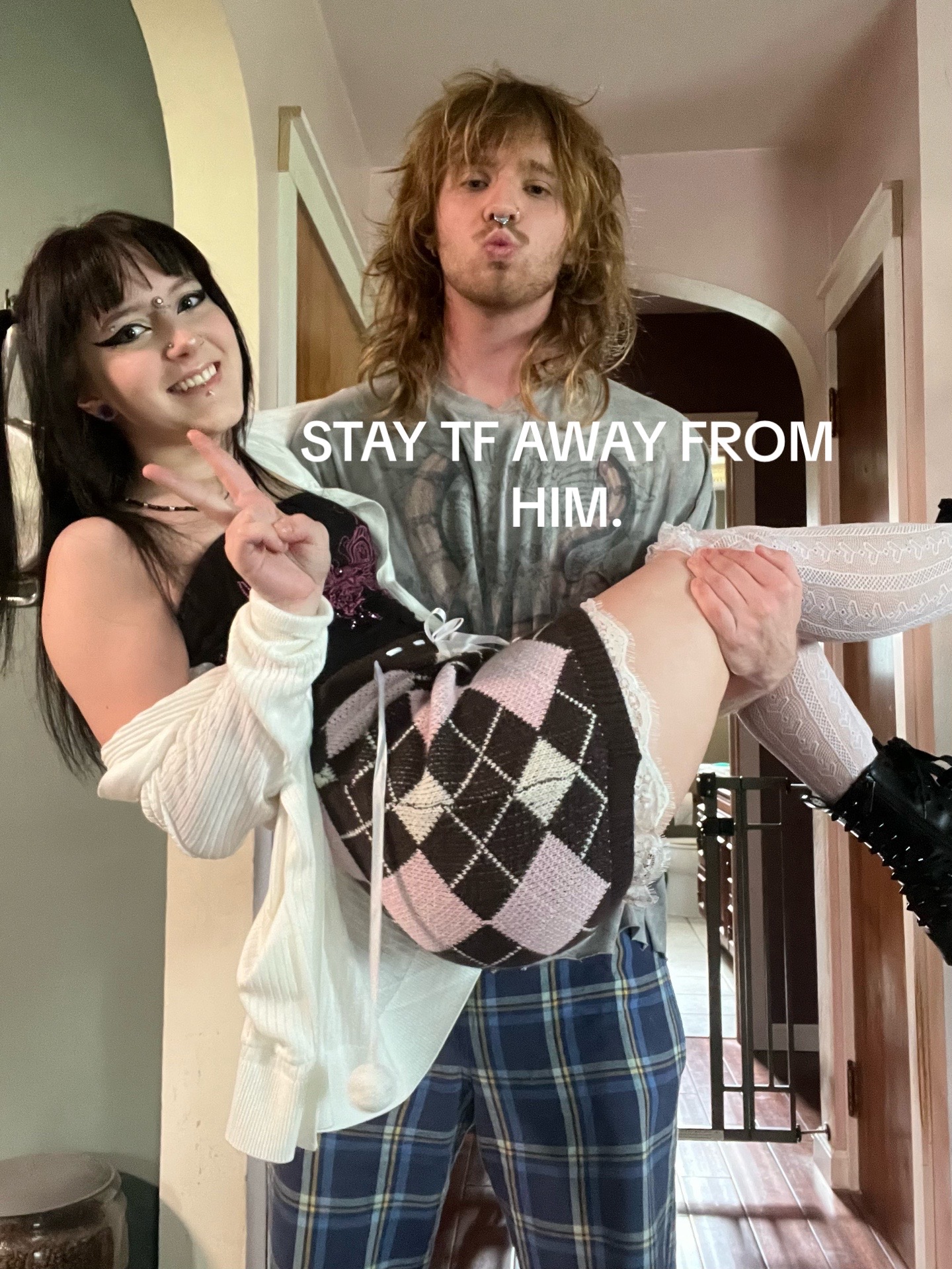 @izzy ⸜(。˃ ᵕ ˂ )⸝♡