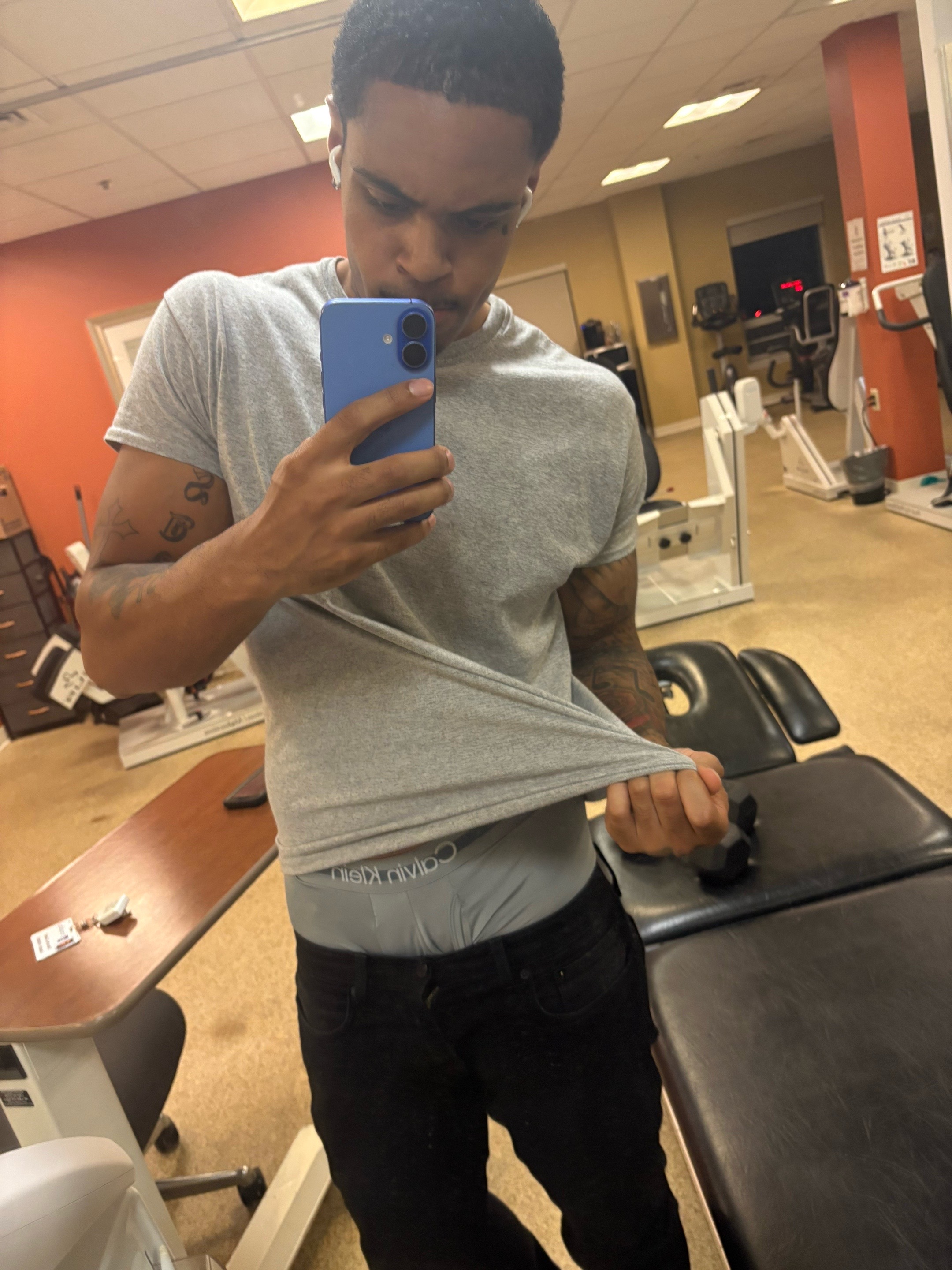 @D. AustLaSalle