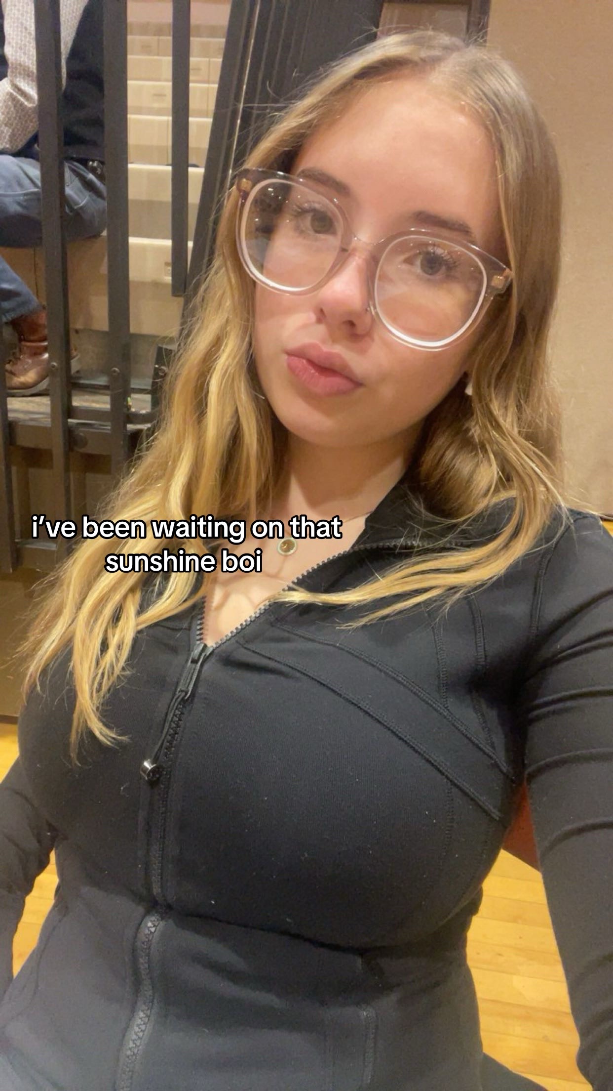 @ellie!