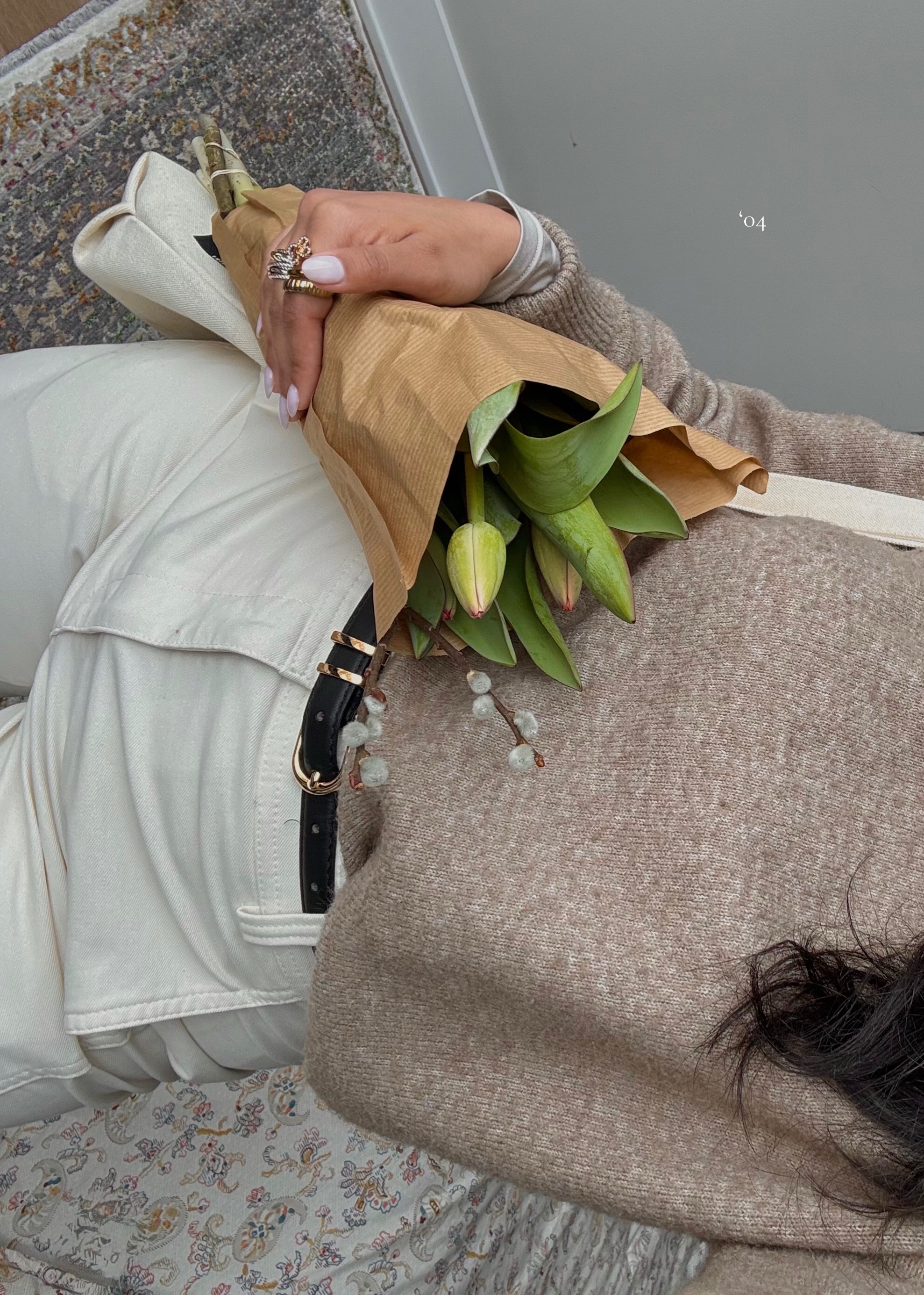 @inayaa2001