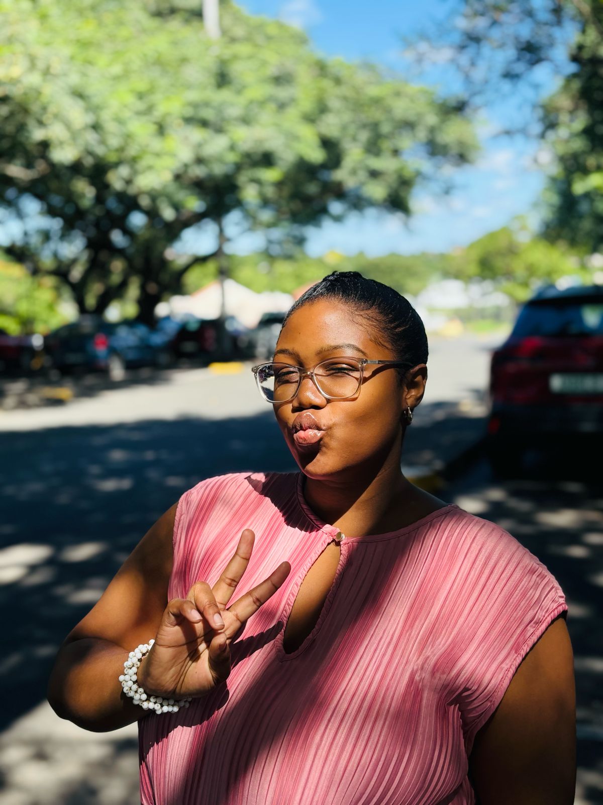@Ms. Unicorn 🦄 0.2