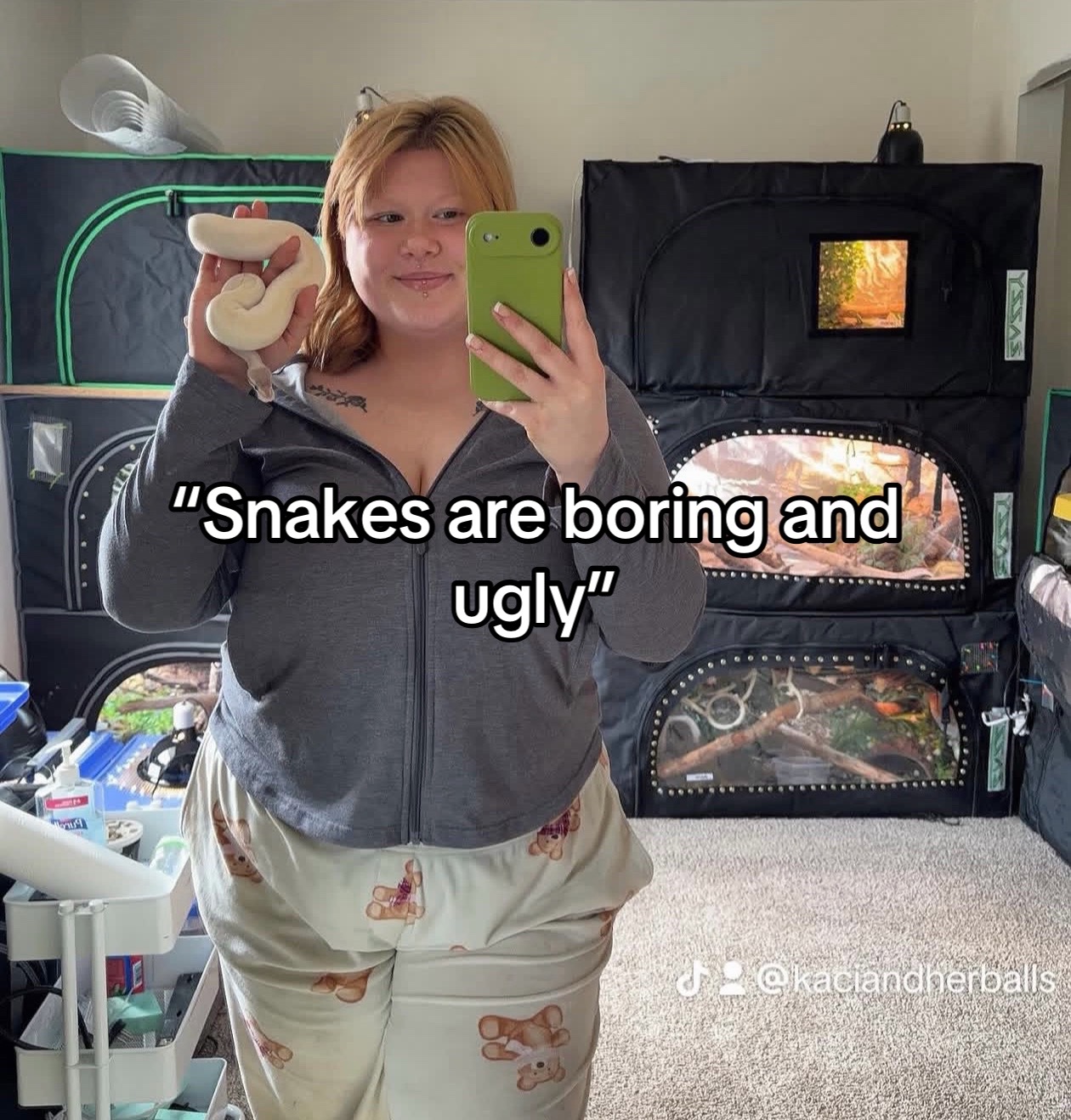 @kaciandherballs
