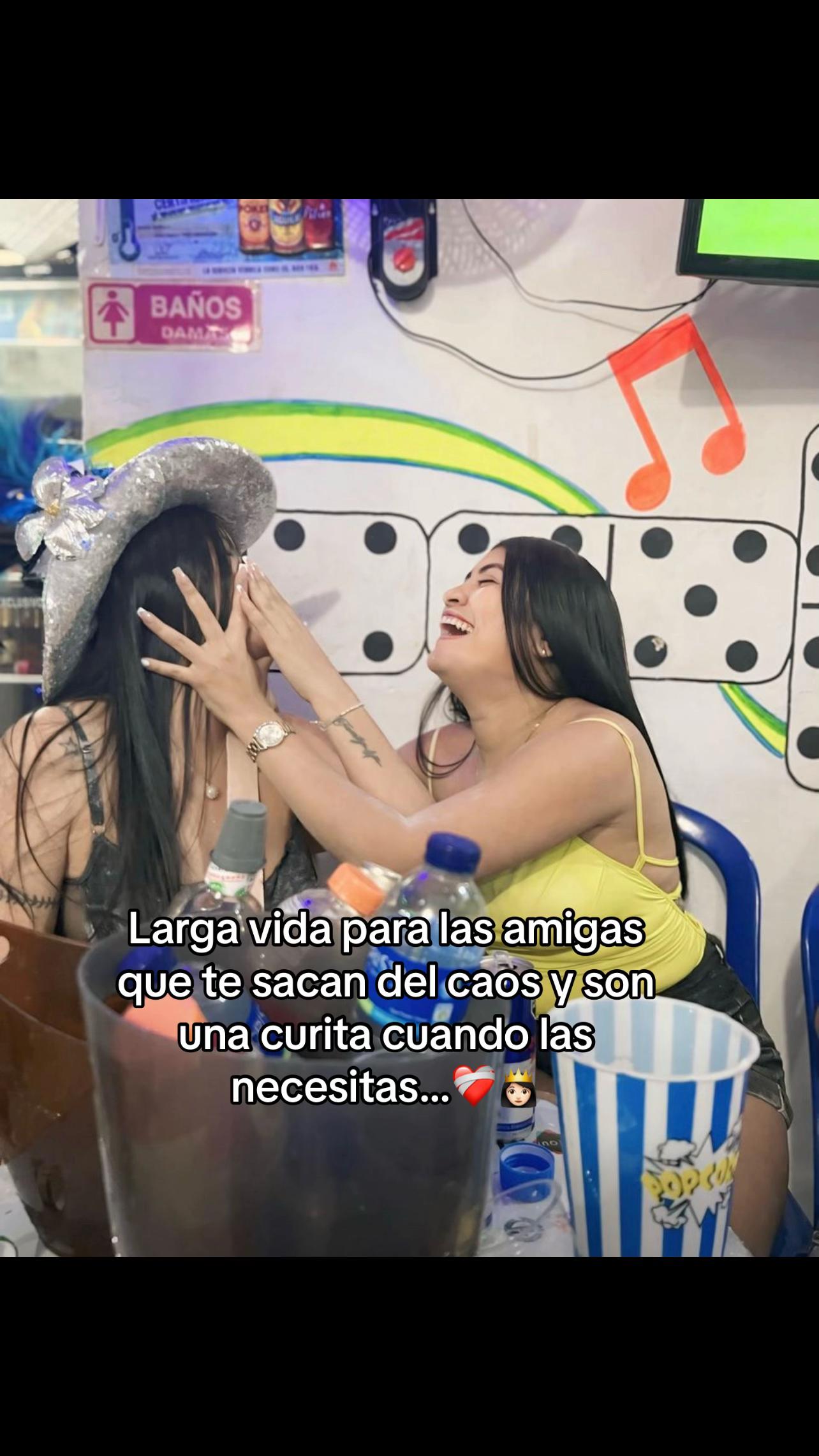 @Vanessa condes👸🏻