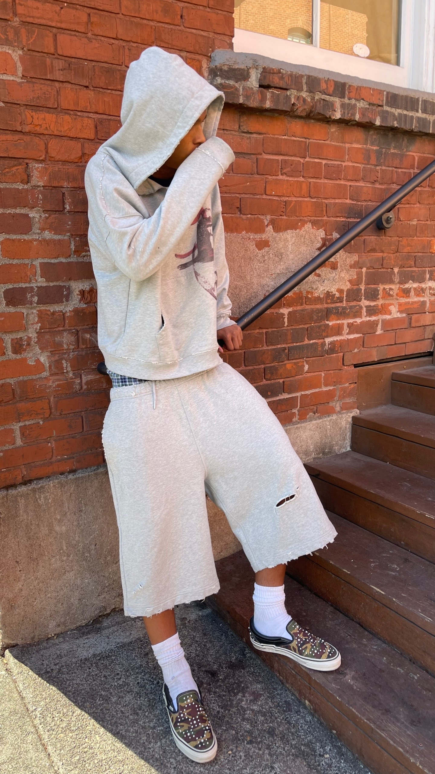 @T.wears