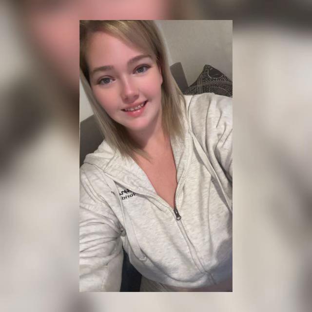 @CarlyAnne👸🏼💜🫧