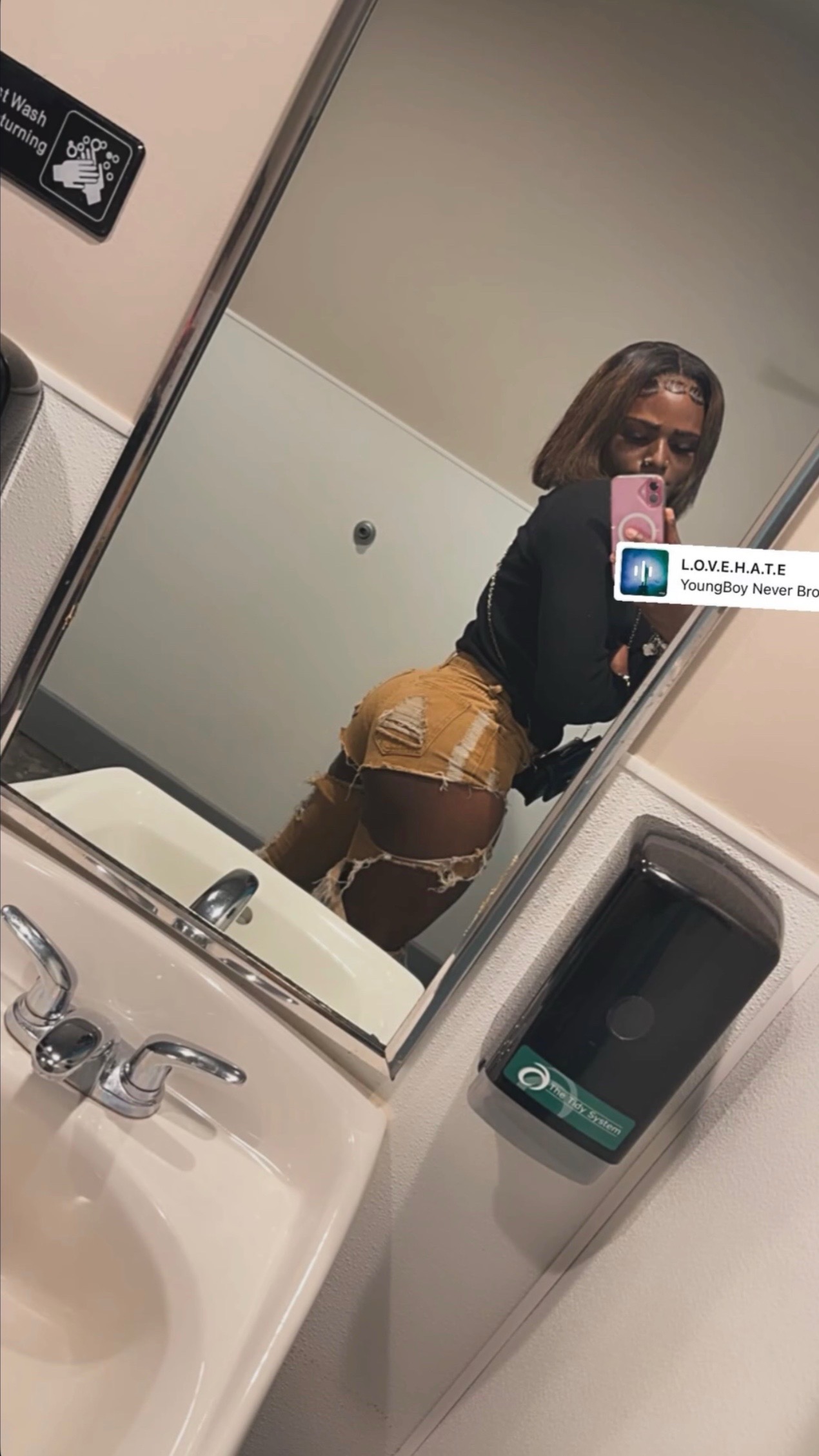 @kayyfineazz_