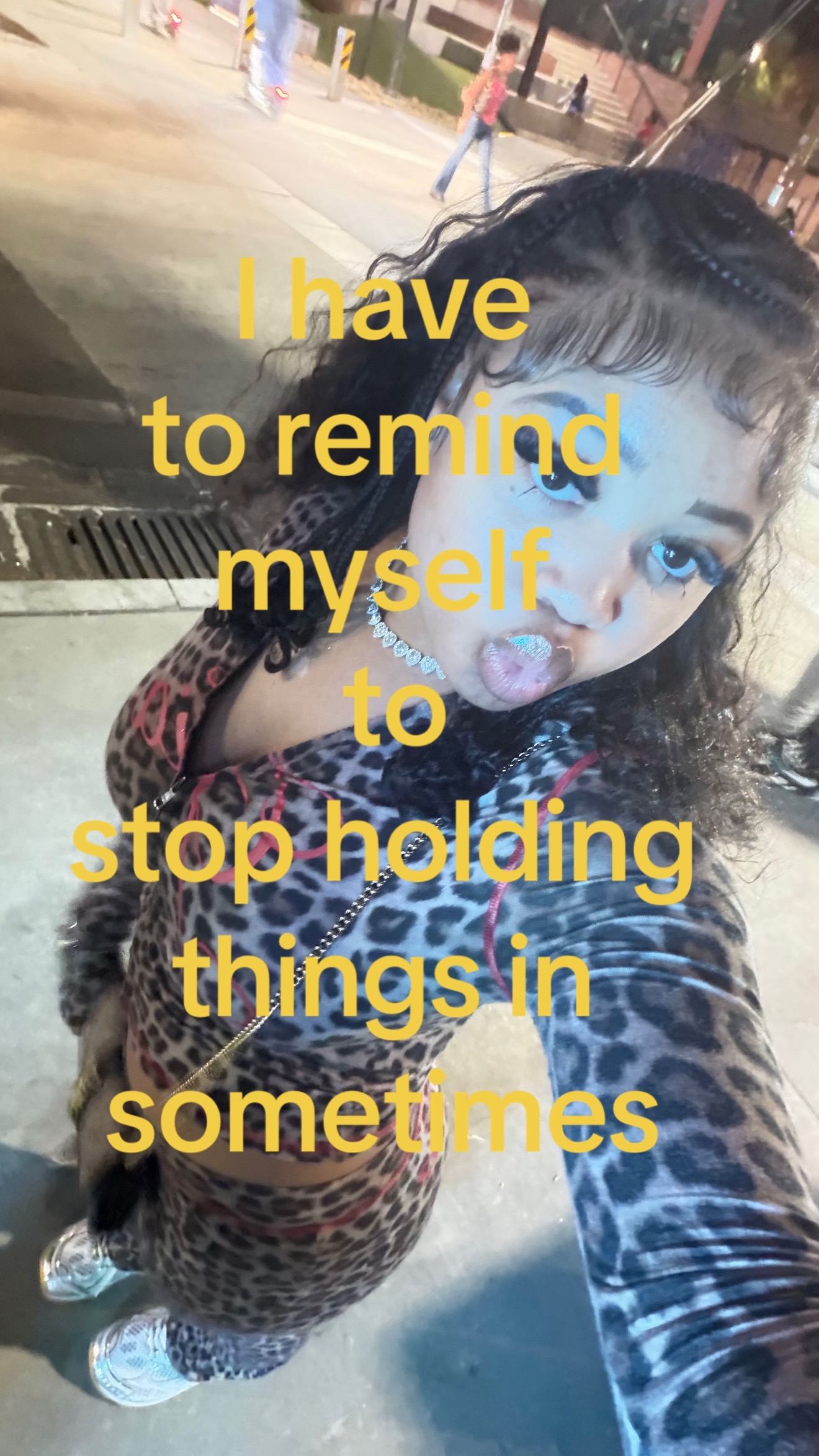 @shesozariahhh