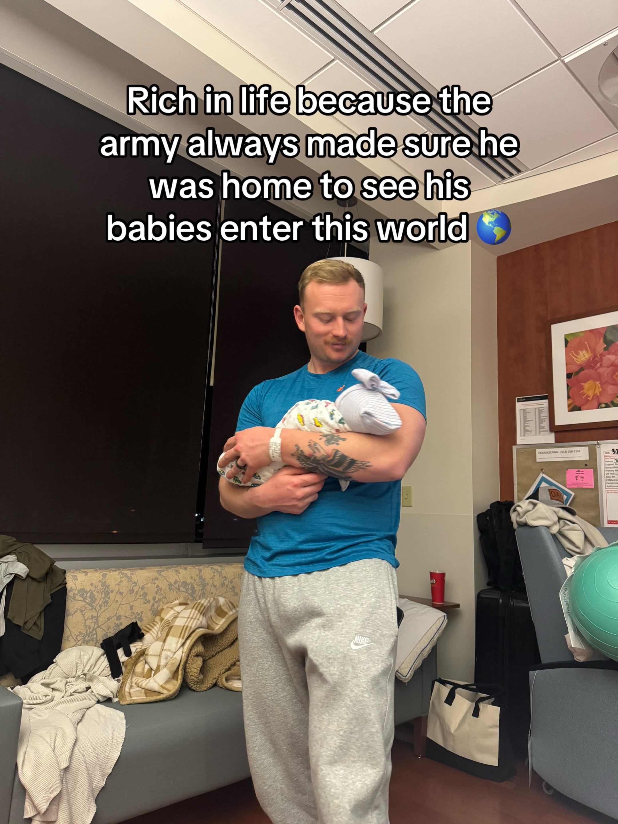 @Taylor Stolz | Military Wife