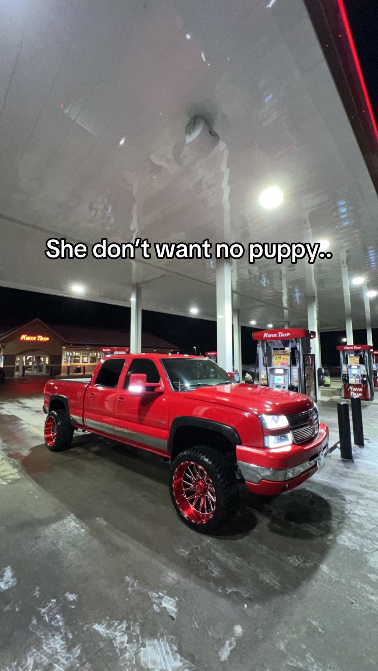@Ty_Hughes_
