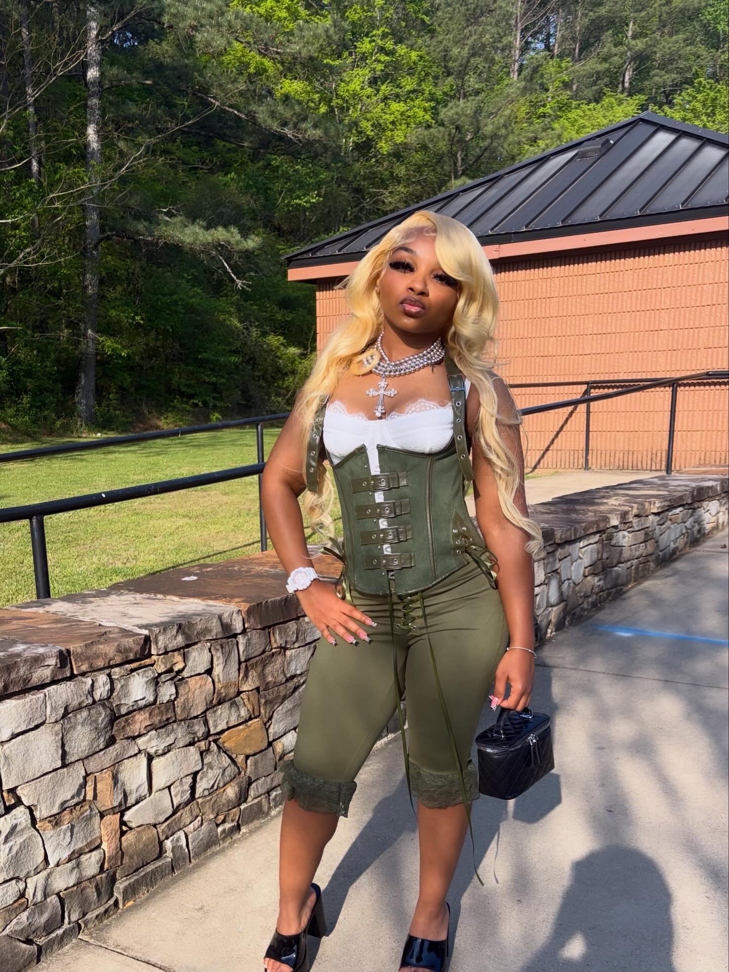 @lifeofzora