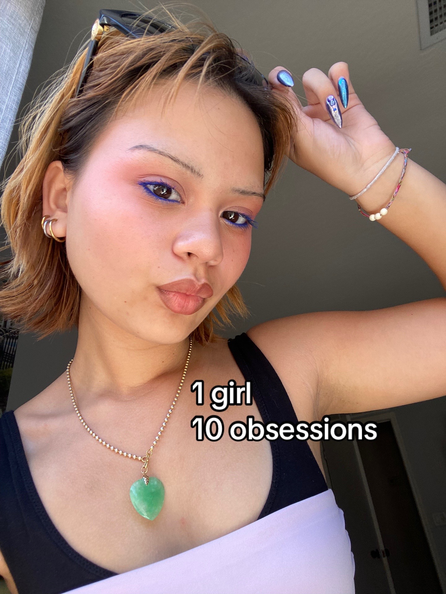 @evanika is a nail tech