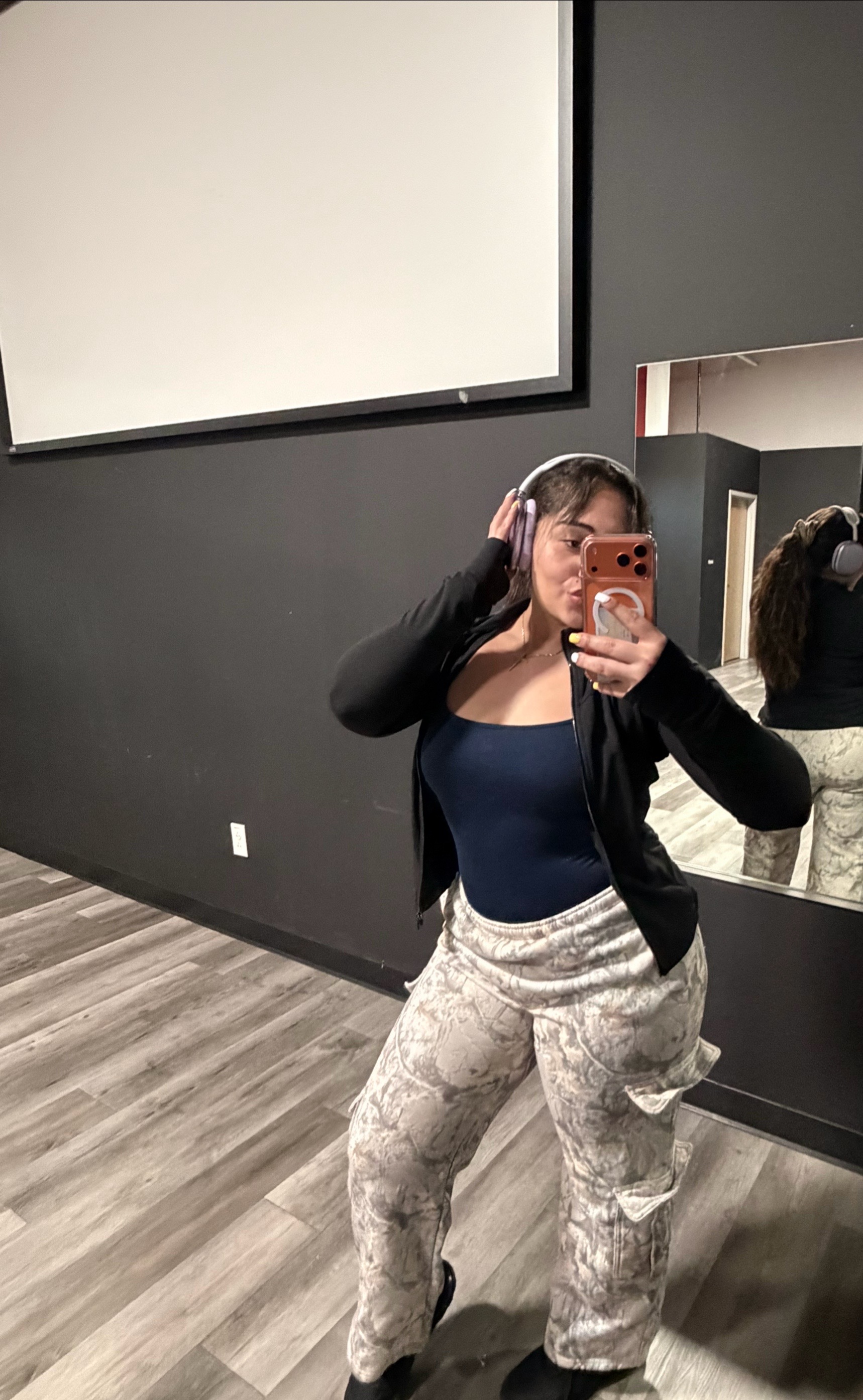 @isabellagahee_