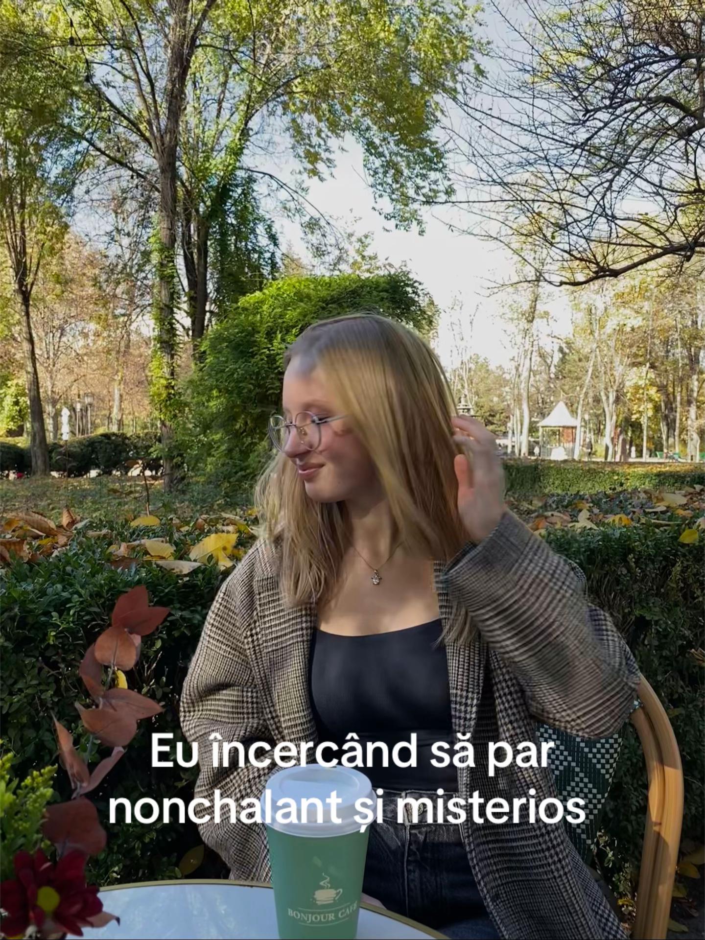@𝒮.