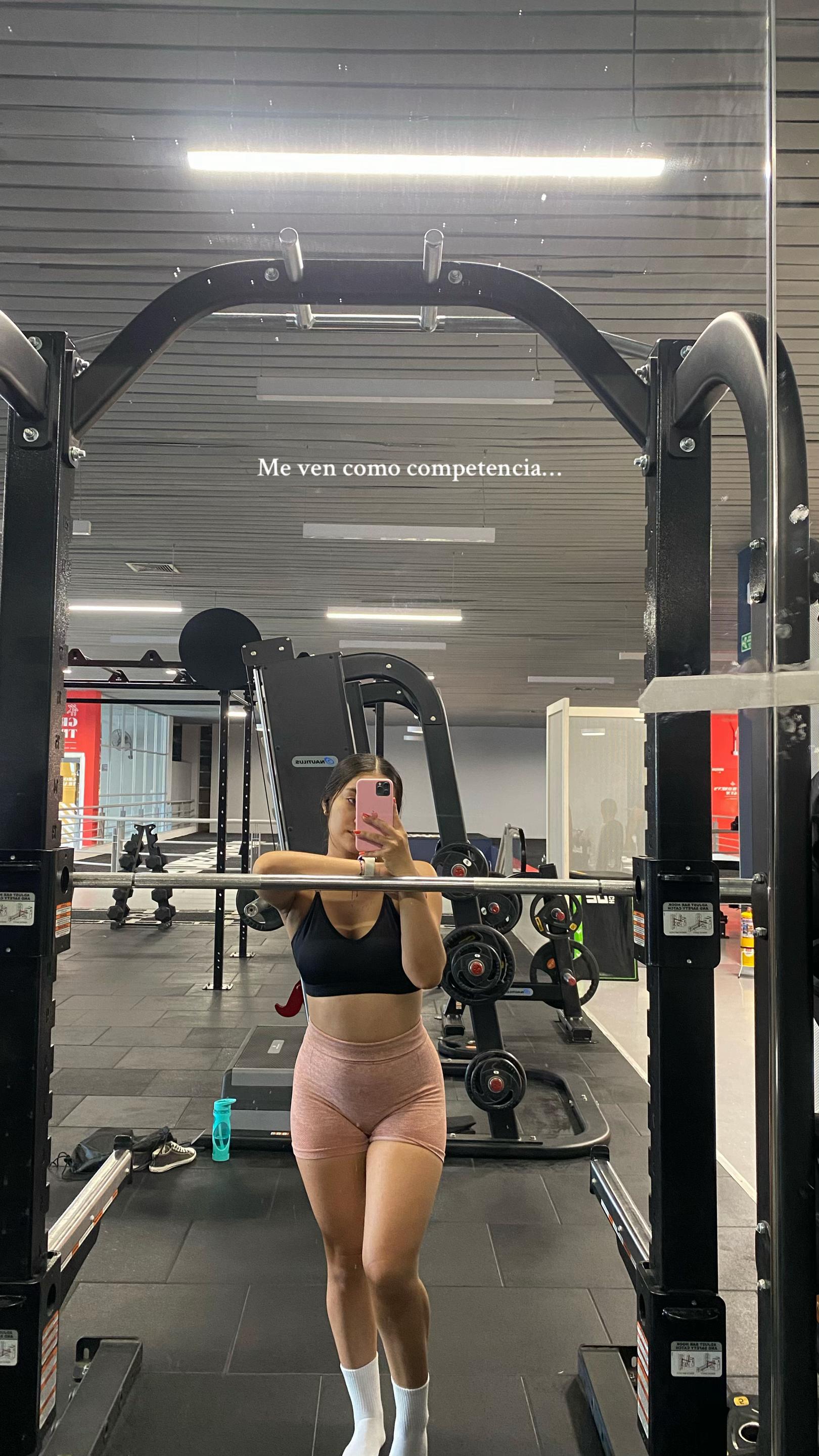@Dayana03