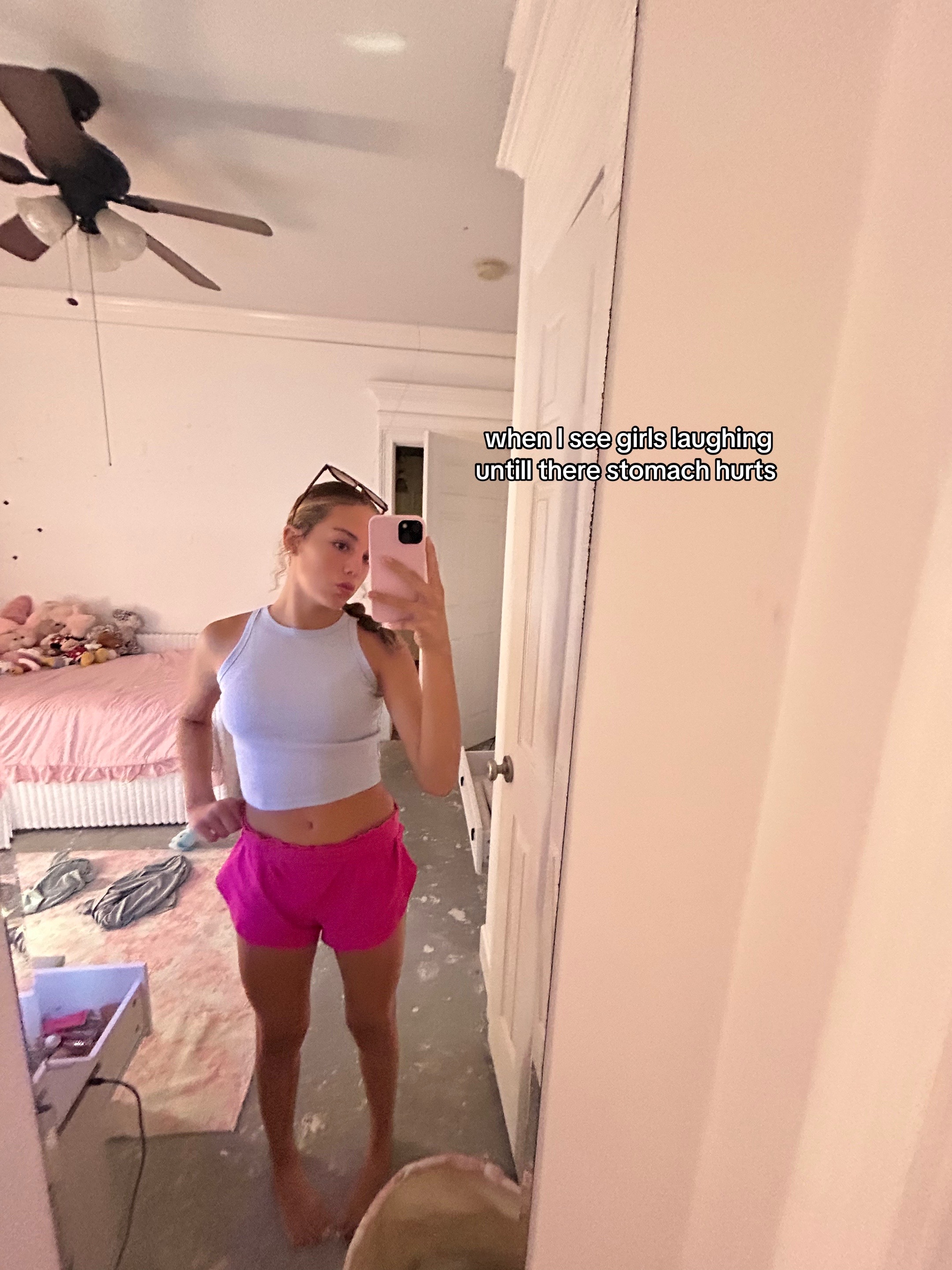 @avalieedwards
