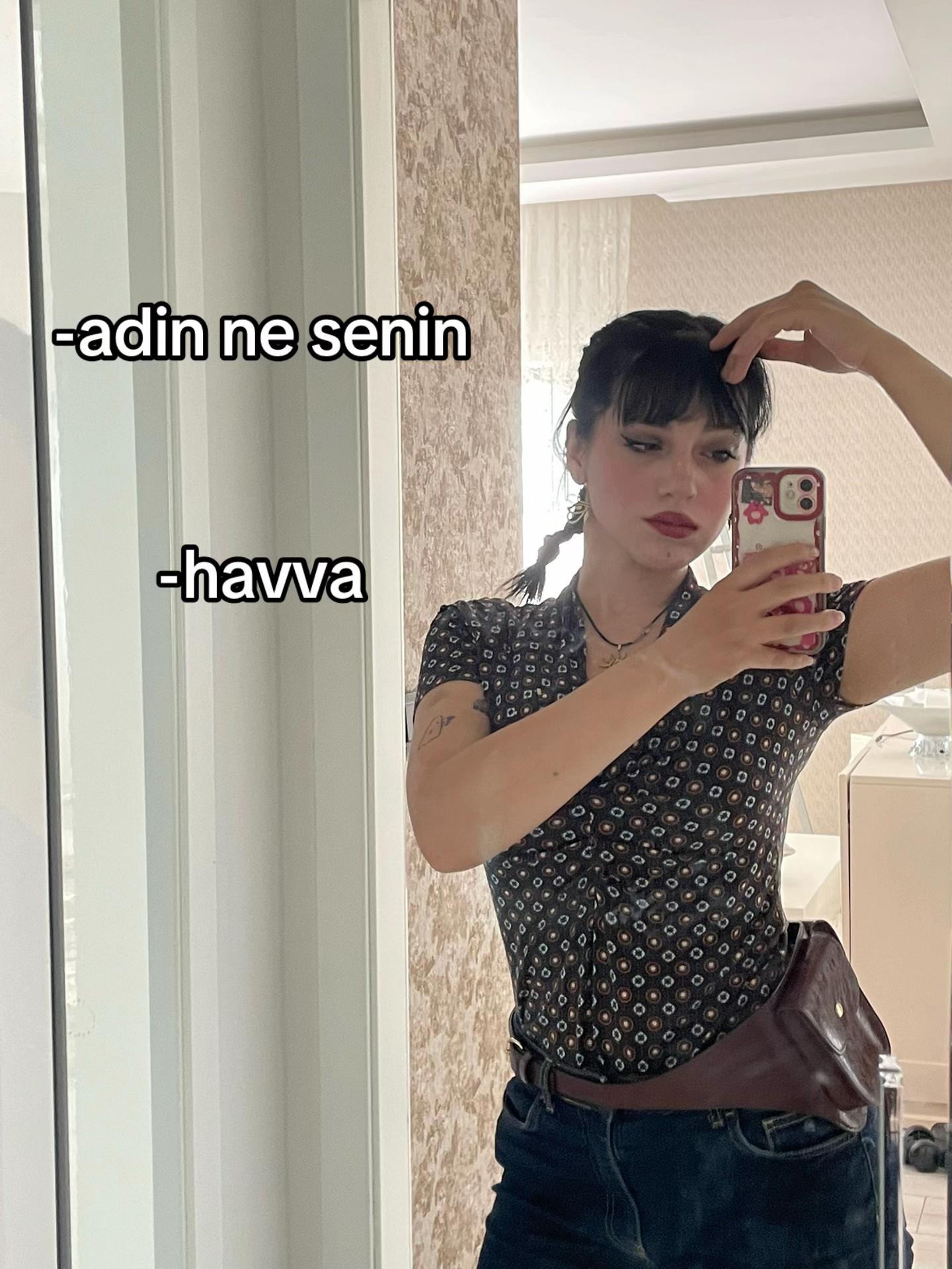 @nur🦊
