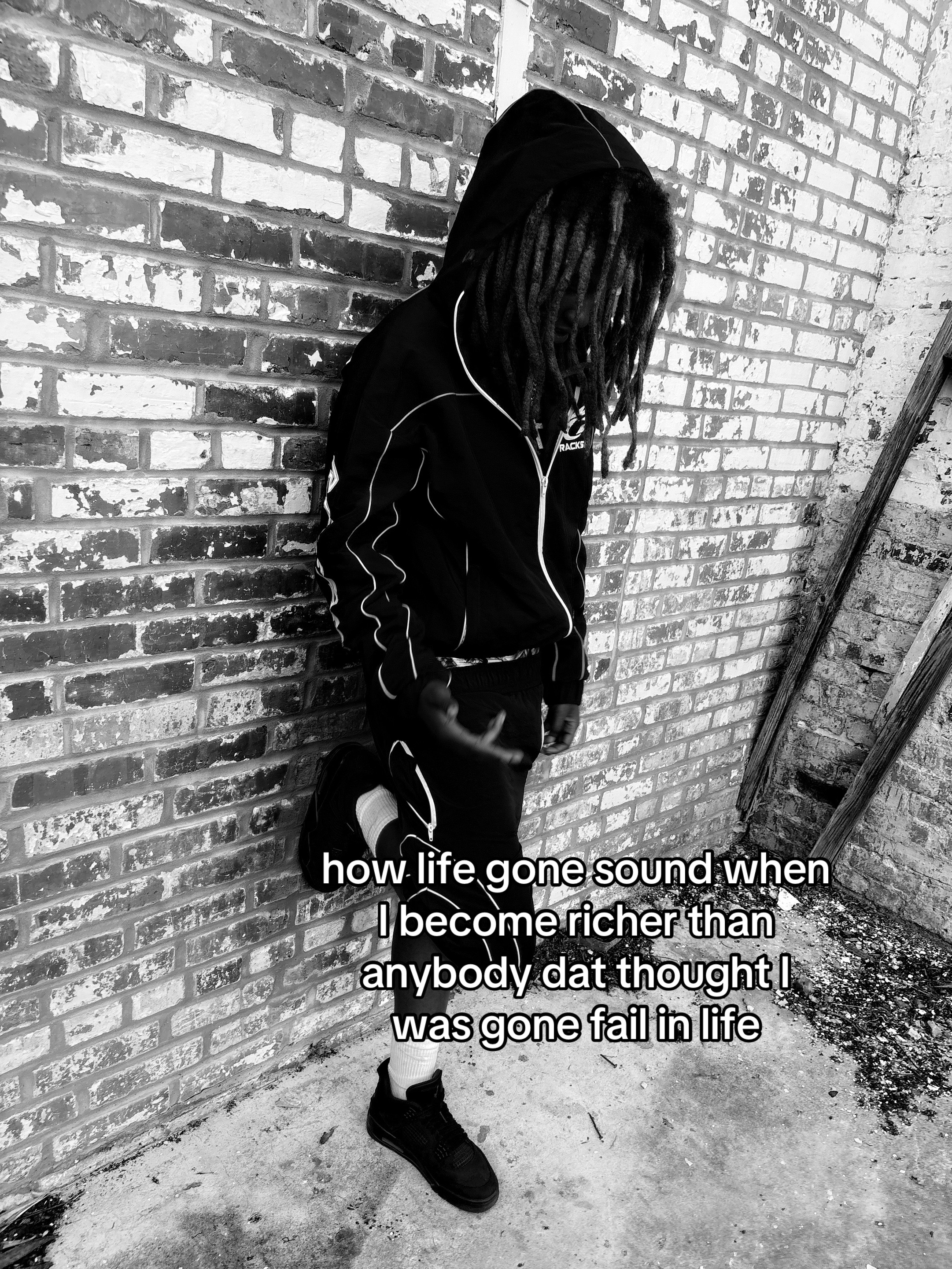 @T🕸️