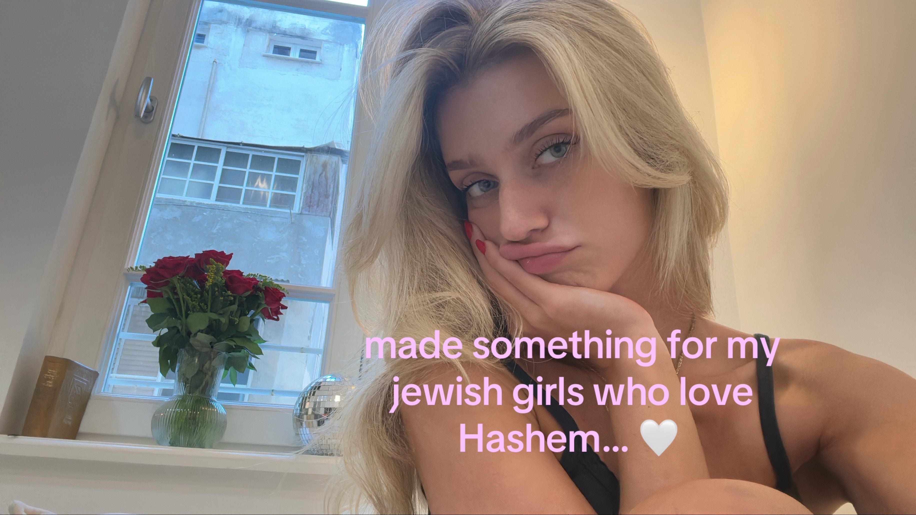 @Alexandra Moulavi