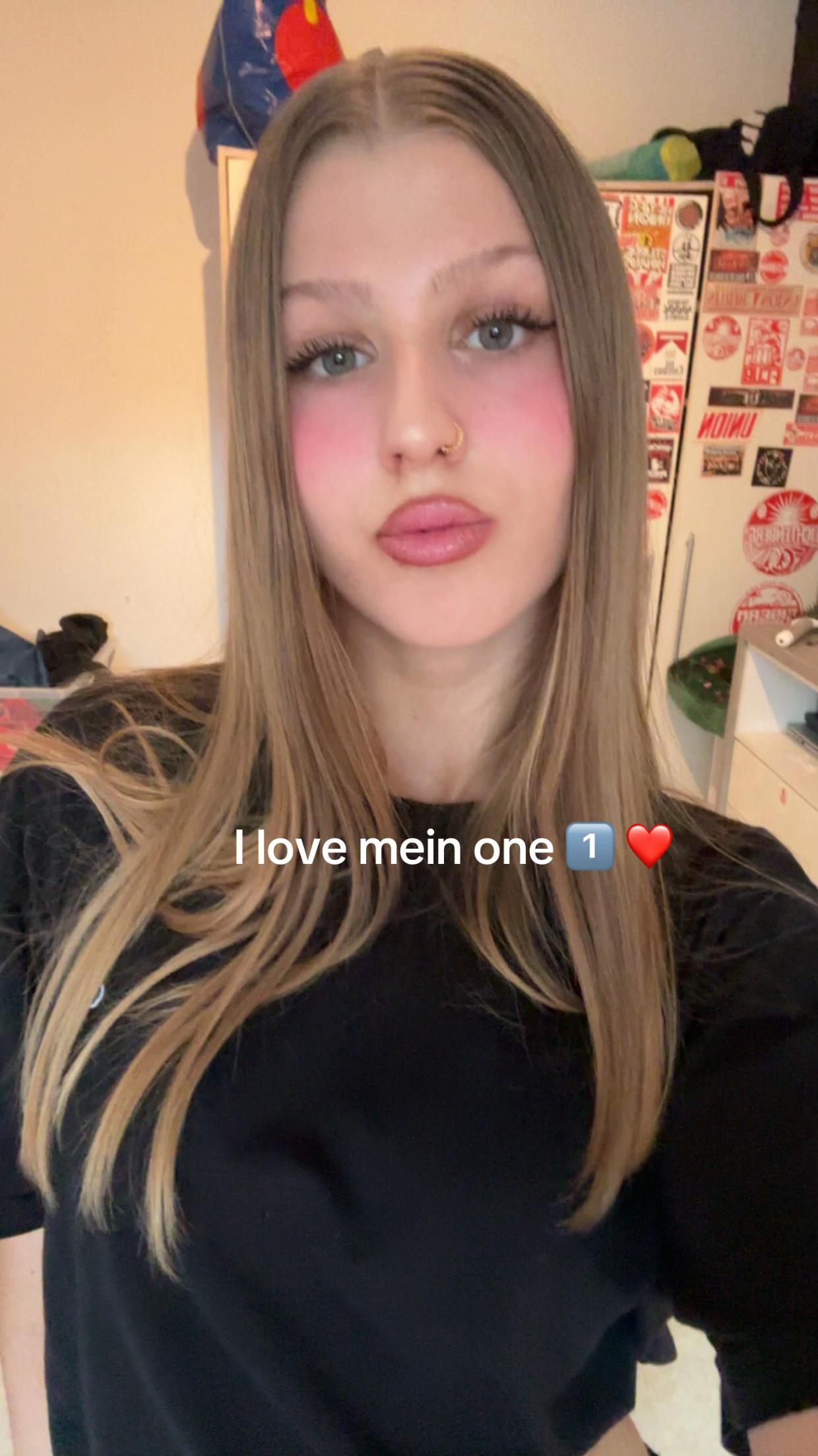 @️