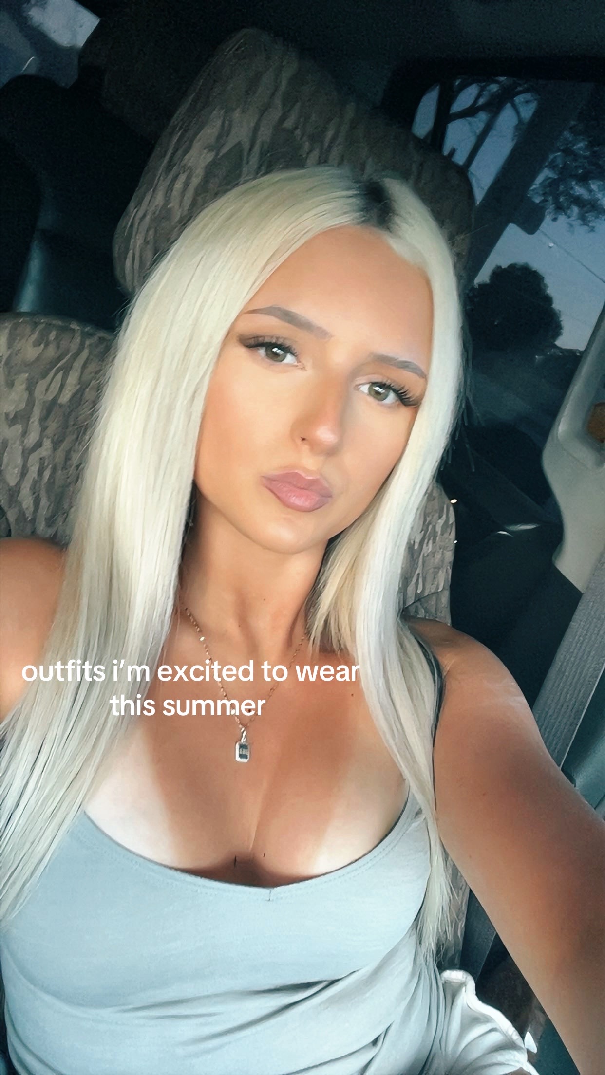 @𝐿𝑒𝒶𝒽 𝐹𝓊𝓇𝑜𝓌✰