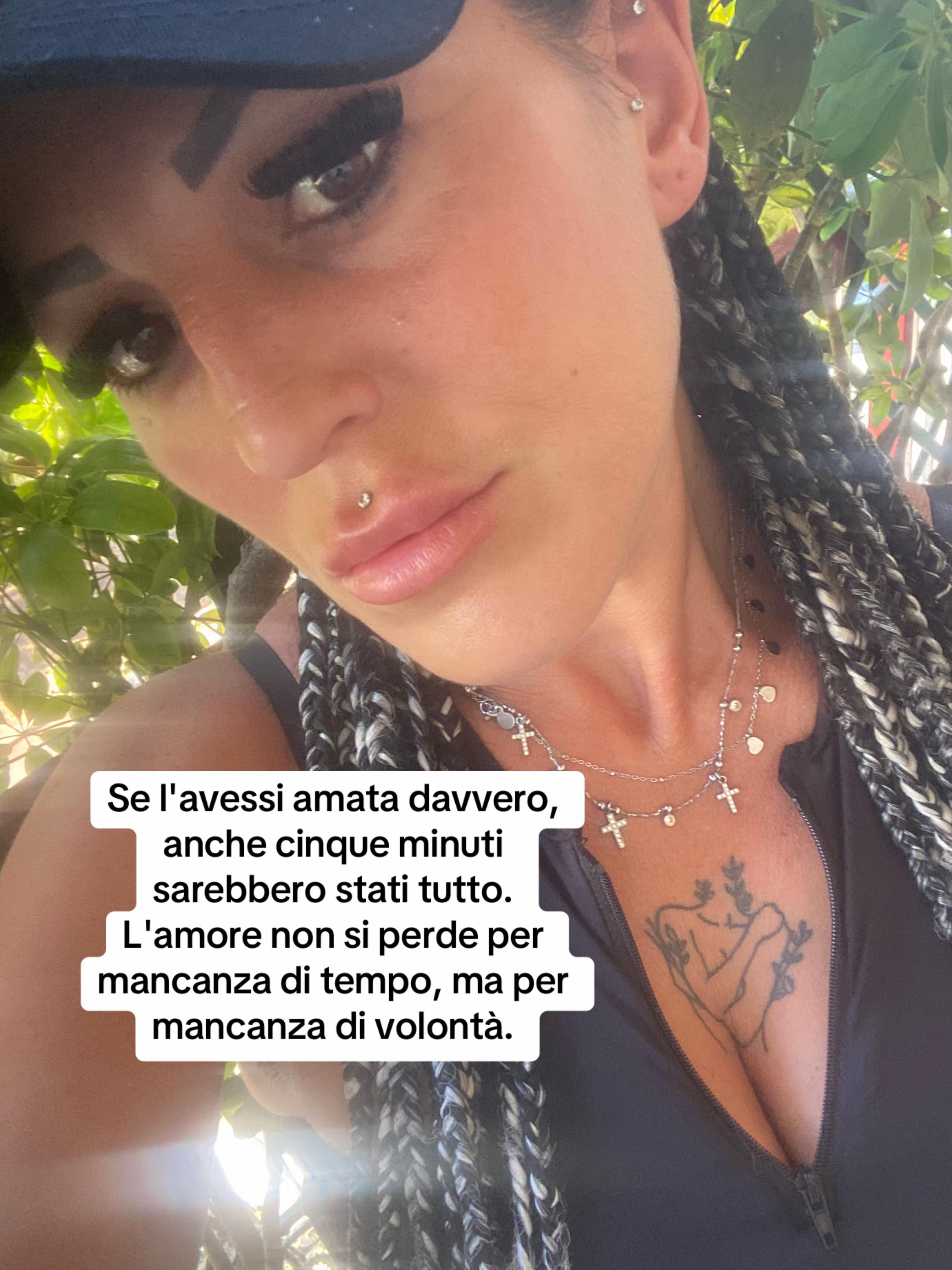 @Rosy🖤🐍