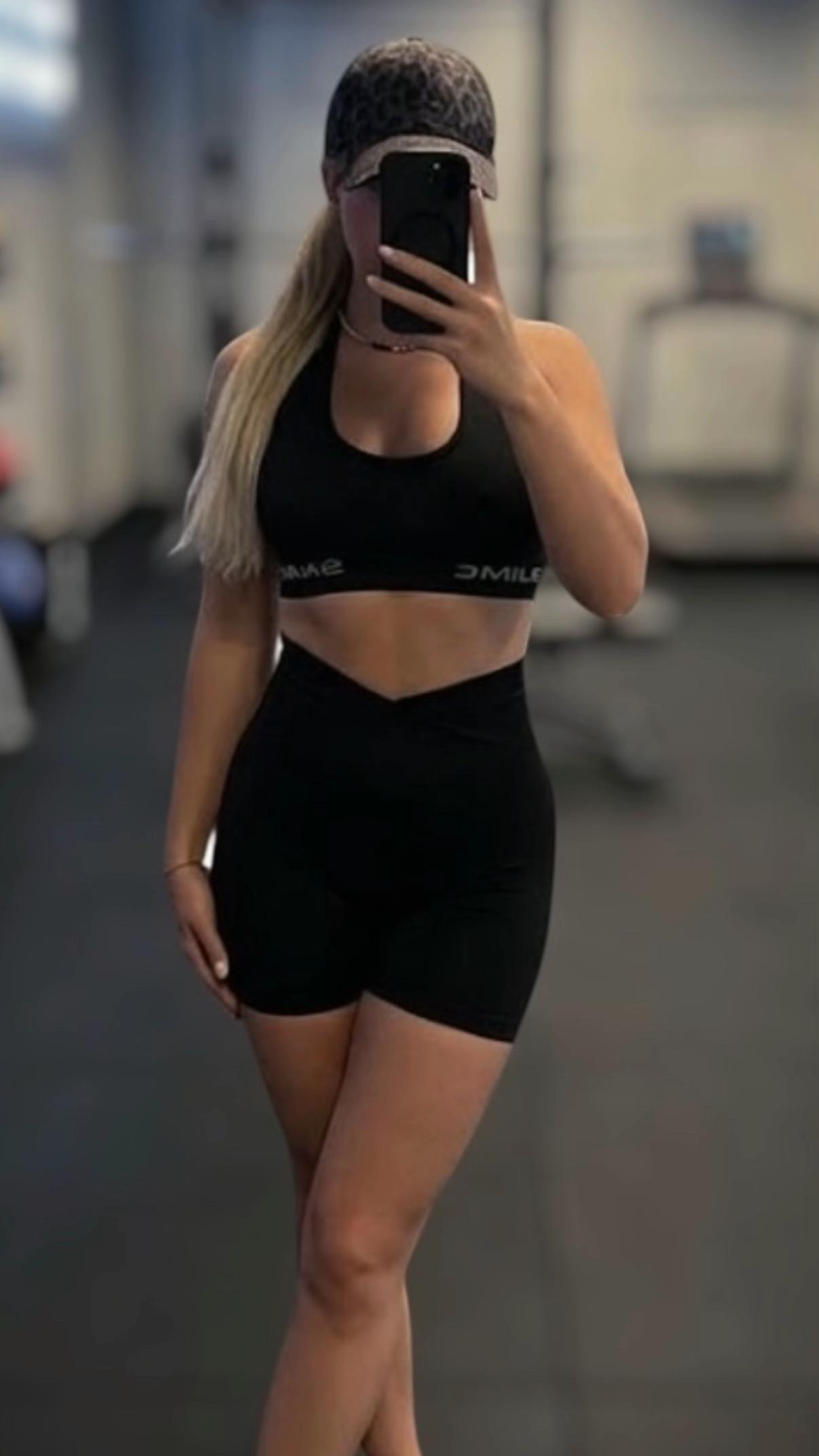 @Nicolebee.moves