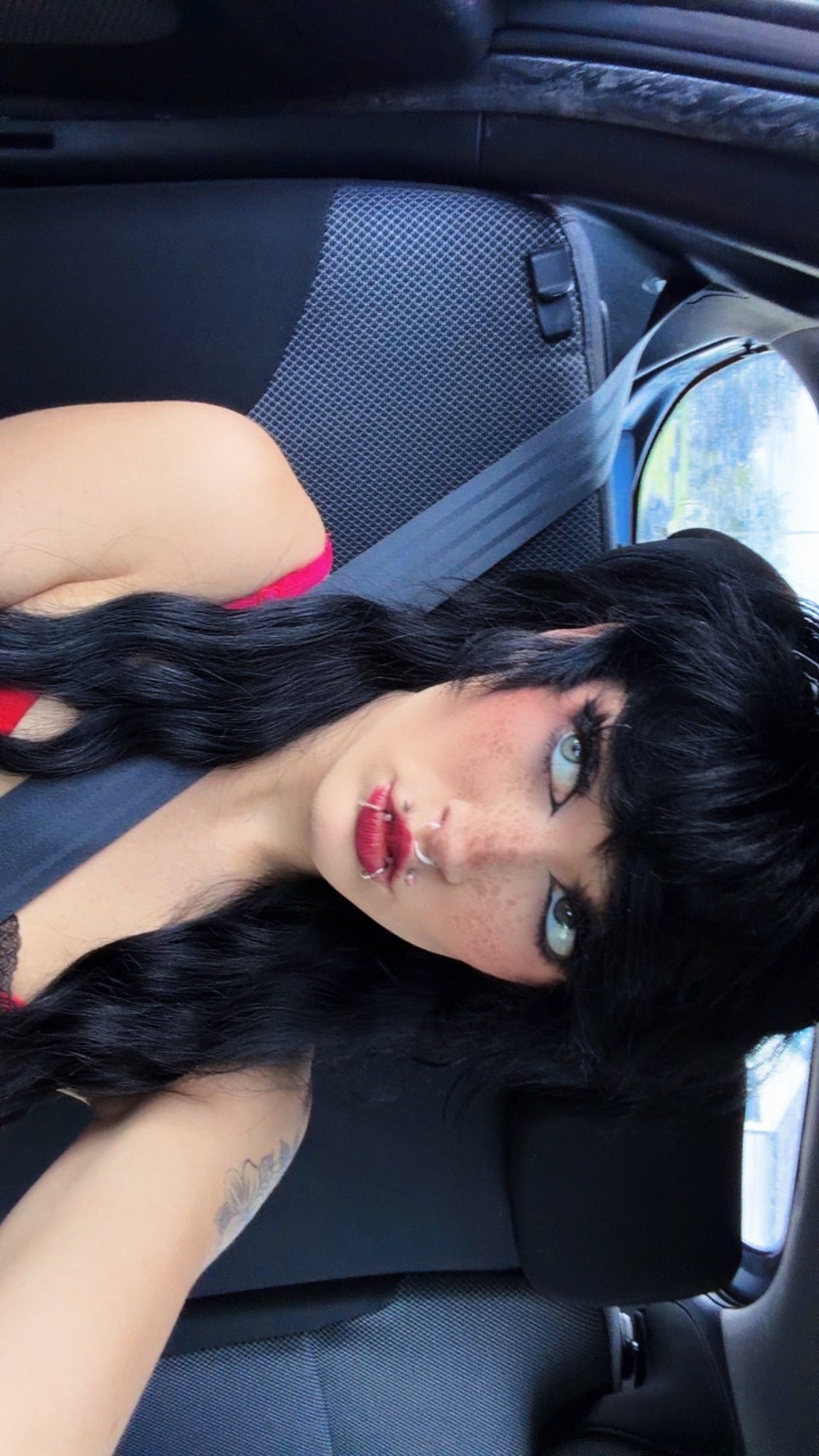 @🩸💉𝓕𝓵𝓮𝓼𝓱 𝓭𝓸𝓵𝓵𝔂💉 🩸