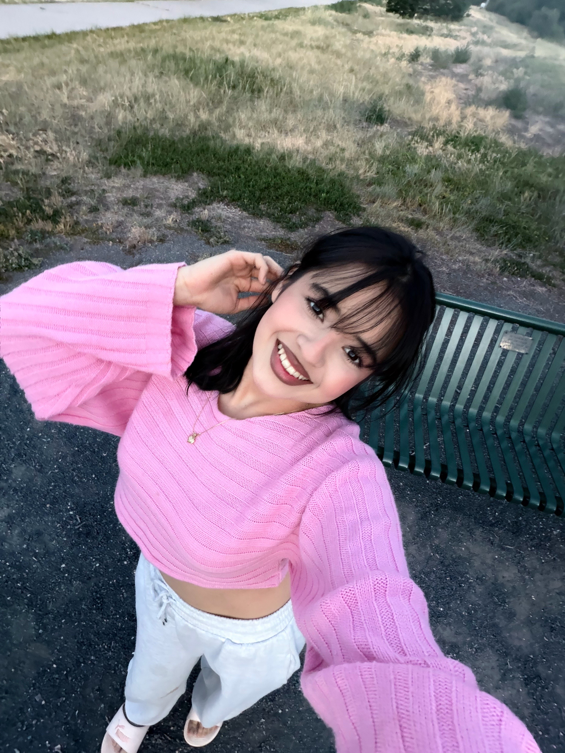 @Dania