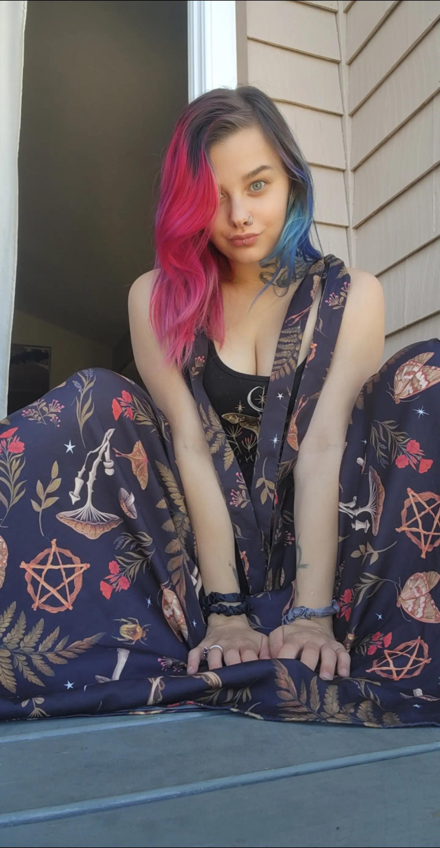 @LeiraKitty